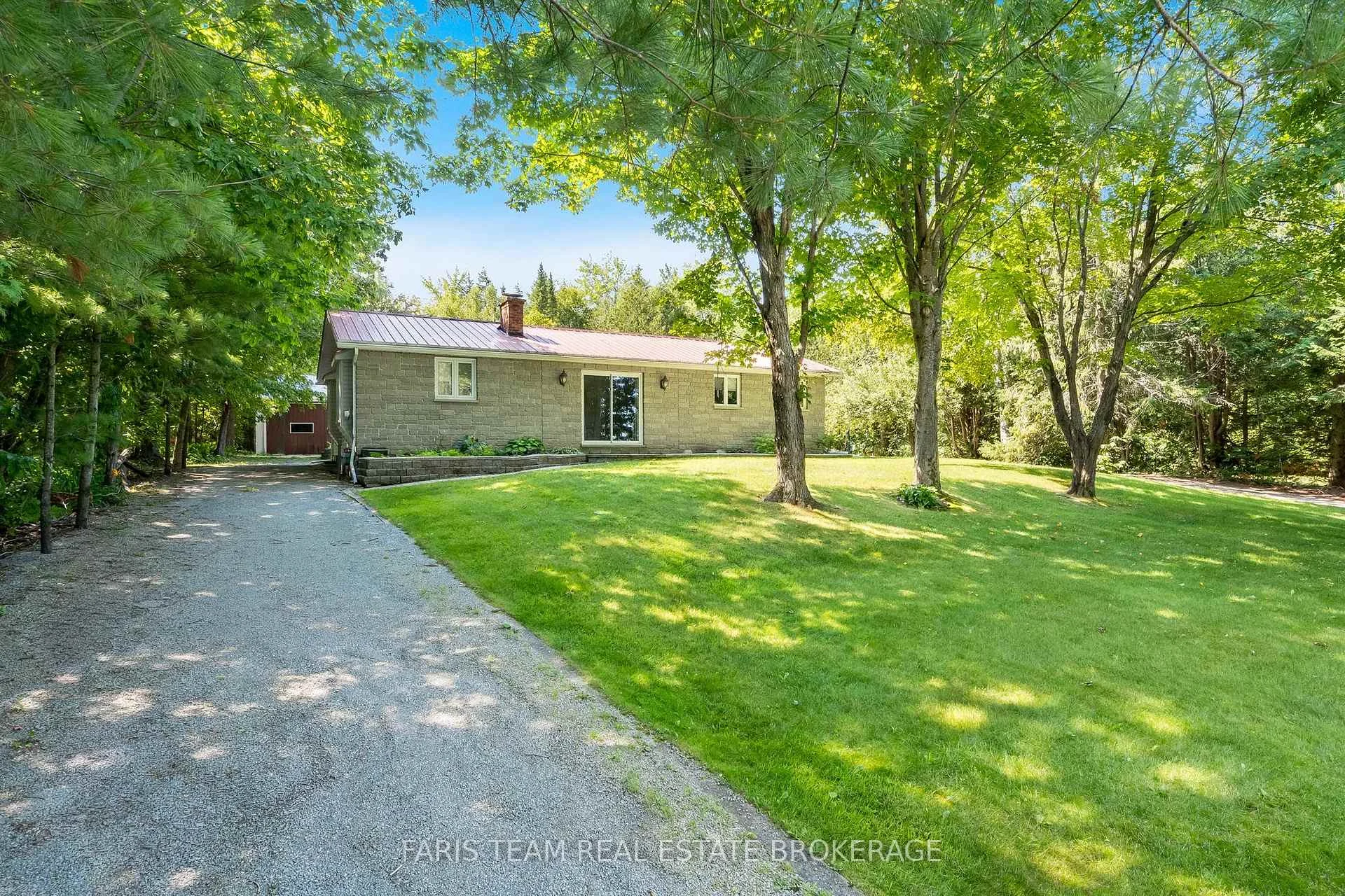 Photo 6 of 2554 Champlain Road, Tiny, Rural Tiny — HOMEH