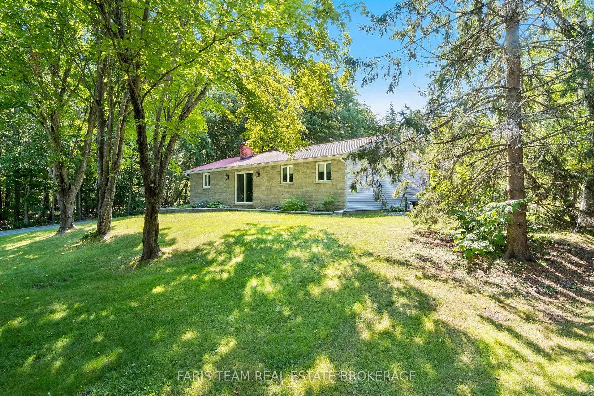 Photo 8 of 2554 Champlain Road, Tiny, Rural Tiny — HOMEH