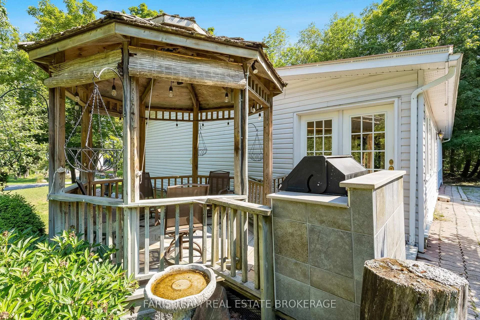Photo 58 of 2554 Champlain Road, Tiny, Rural Tiny — HOMEH