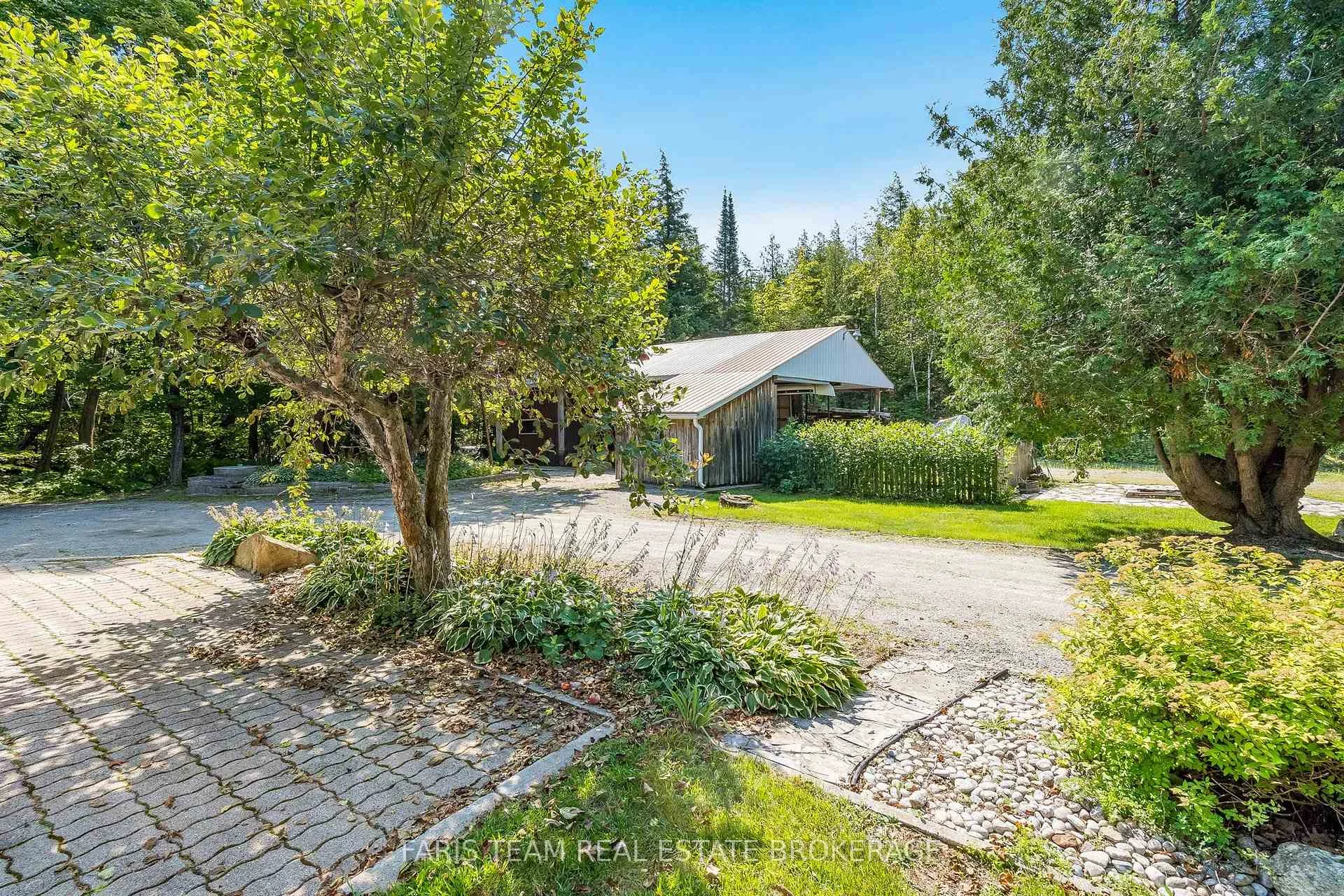 Photo 60 of 2554 Champlain Road, Tiny, Rural Tiny — HOMEH