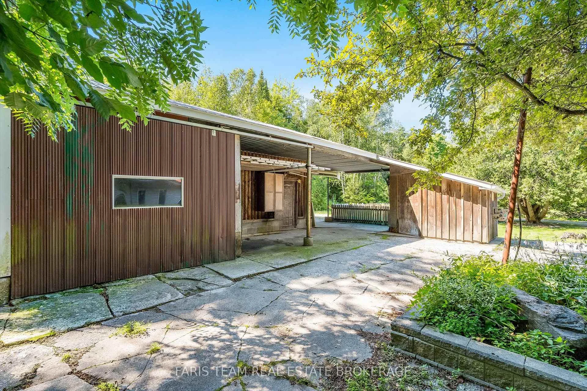 Photo 66 of 2554 Champlain Road, Tiny, Rural Tiny — HOMEH