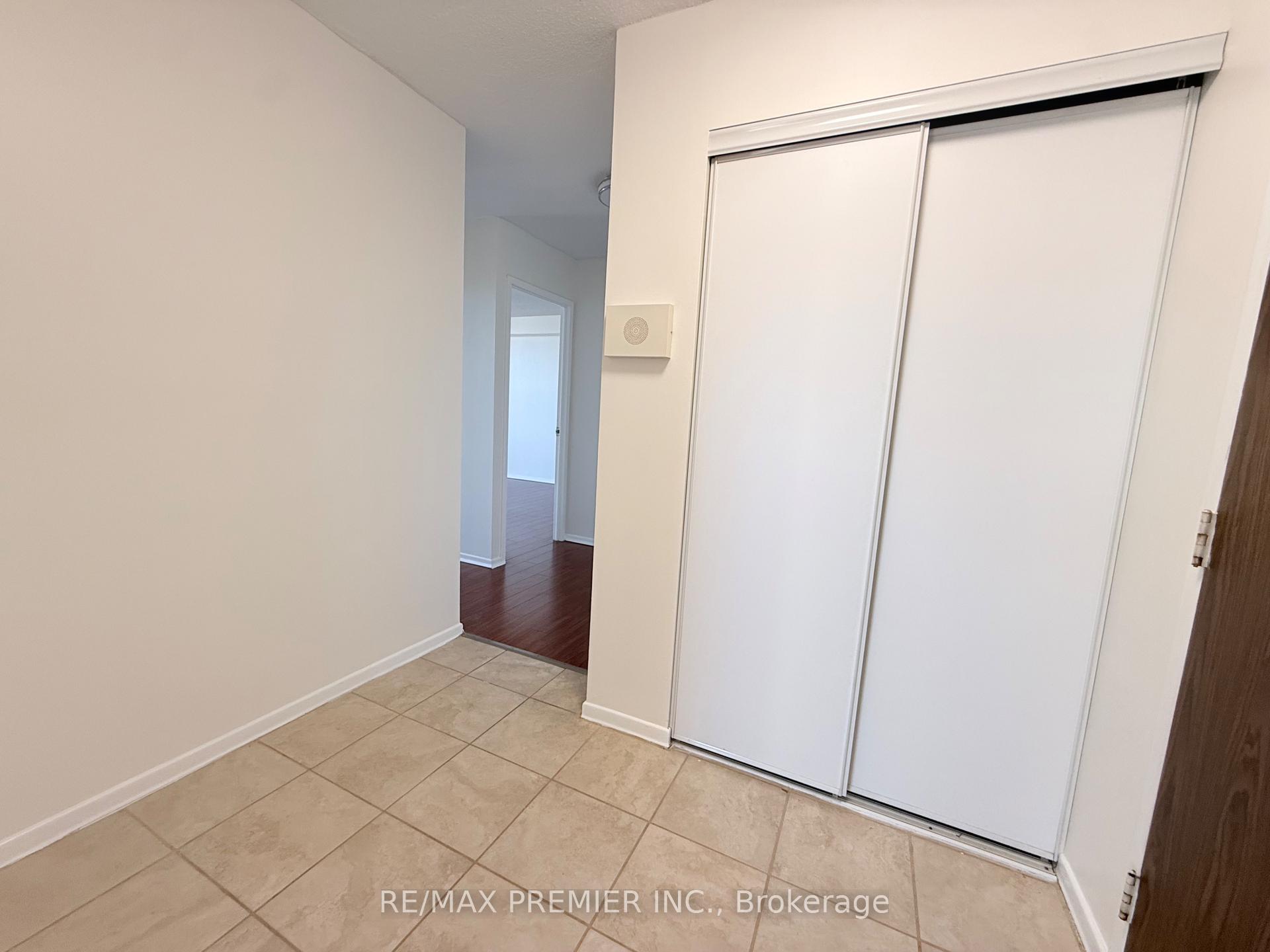Photo 28 of Unit 1011, 15 Kensington Road, Brampton, Queen Street Corridor — HOMEH