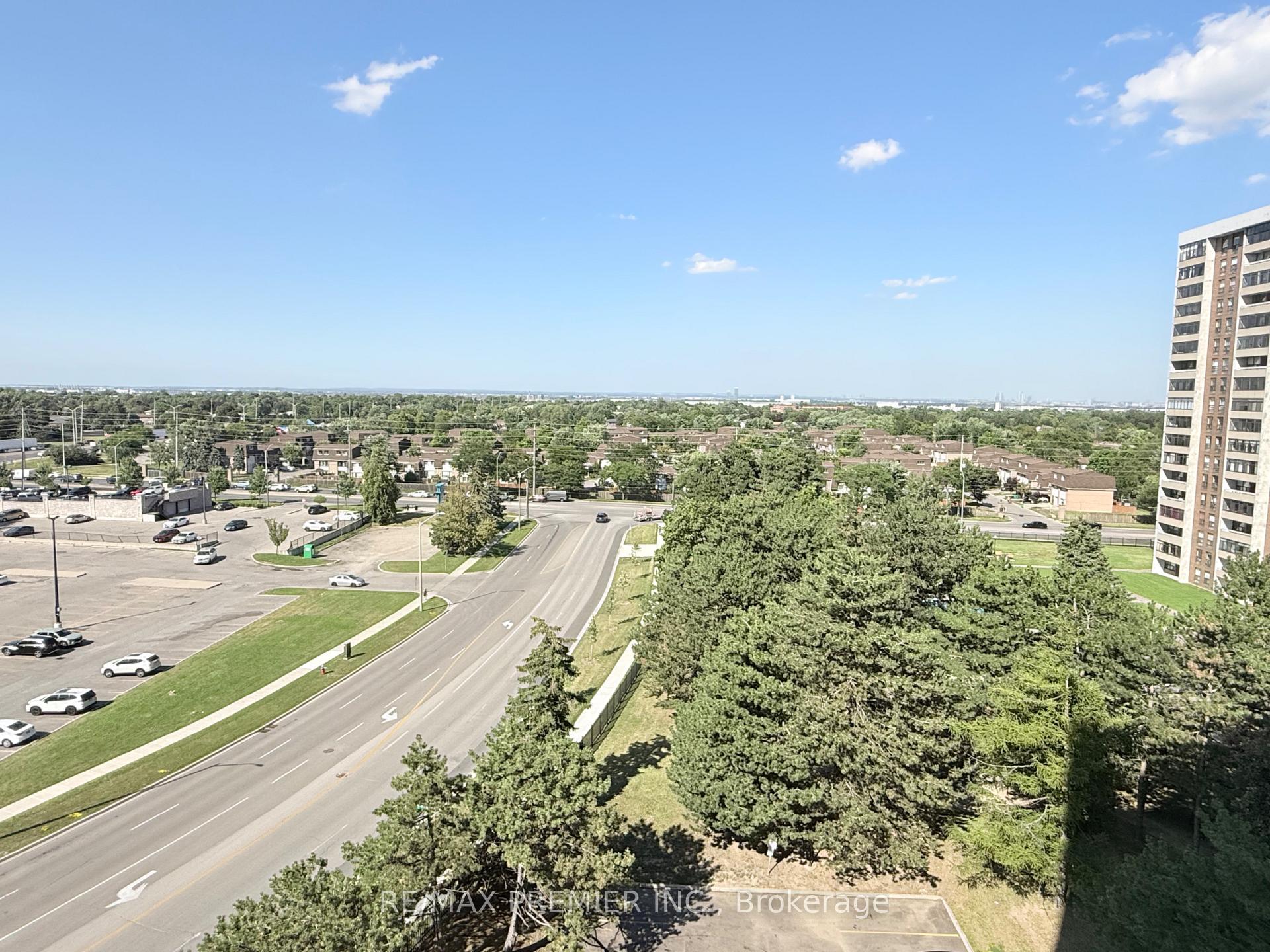 Photo 38 of Unit 1011, 15 Kensington Road, Brampton, Queen Street Corridor — HOMEH