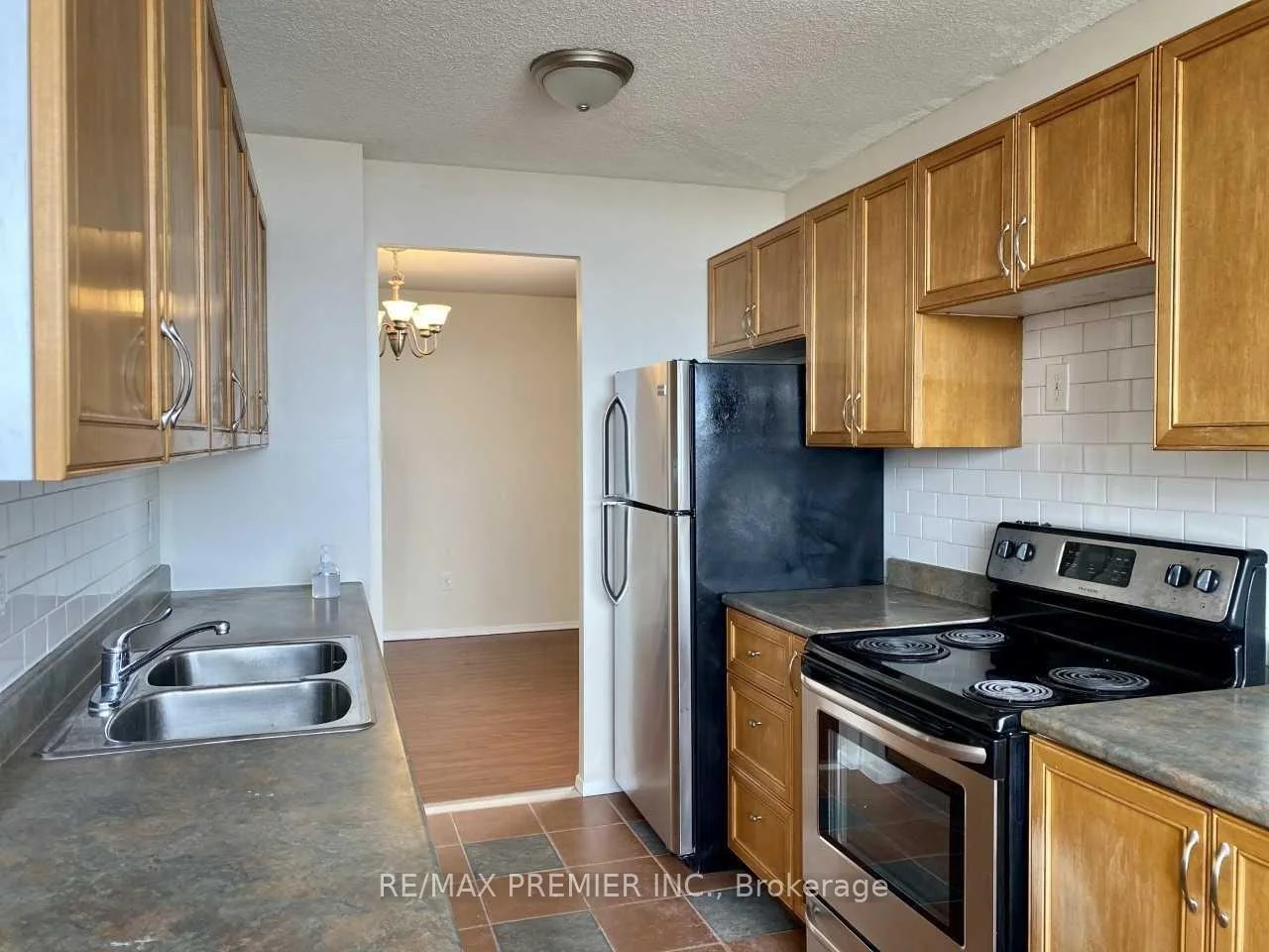 Photo 16 of Unit 1011, 15 Kensington Road, Brampton, Queen Street Corridor — HOMEH