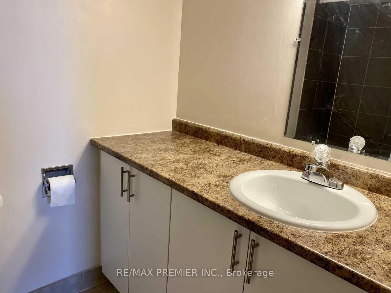 Photo 18 of Unit 1011, 15 Kensington Road, Brampton, Queen Street Corridor — HOMEH