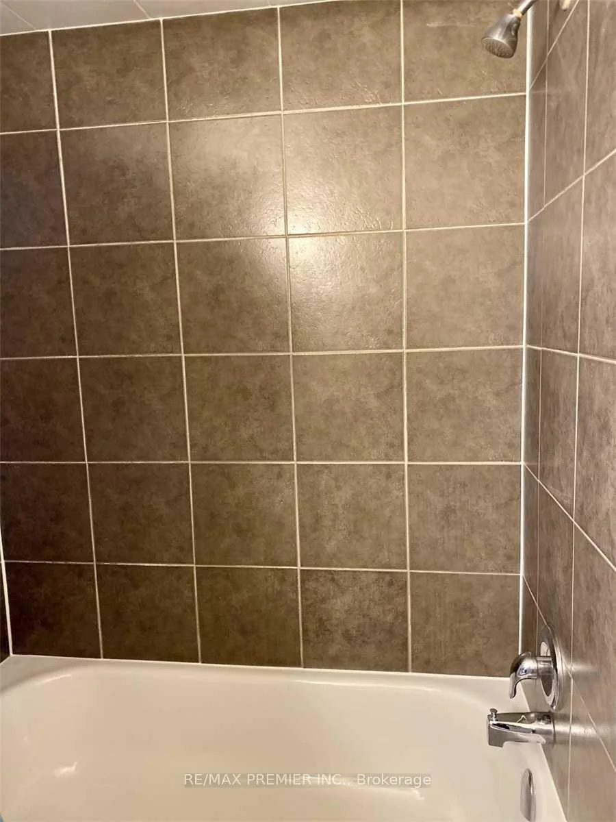 Photo 19 of Unit 1011, 15 Kensington Road, Brampton, Queen Street Corridor — HOMEH