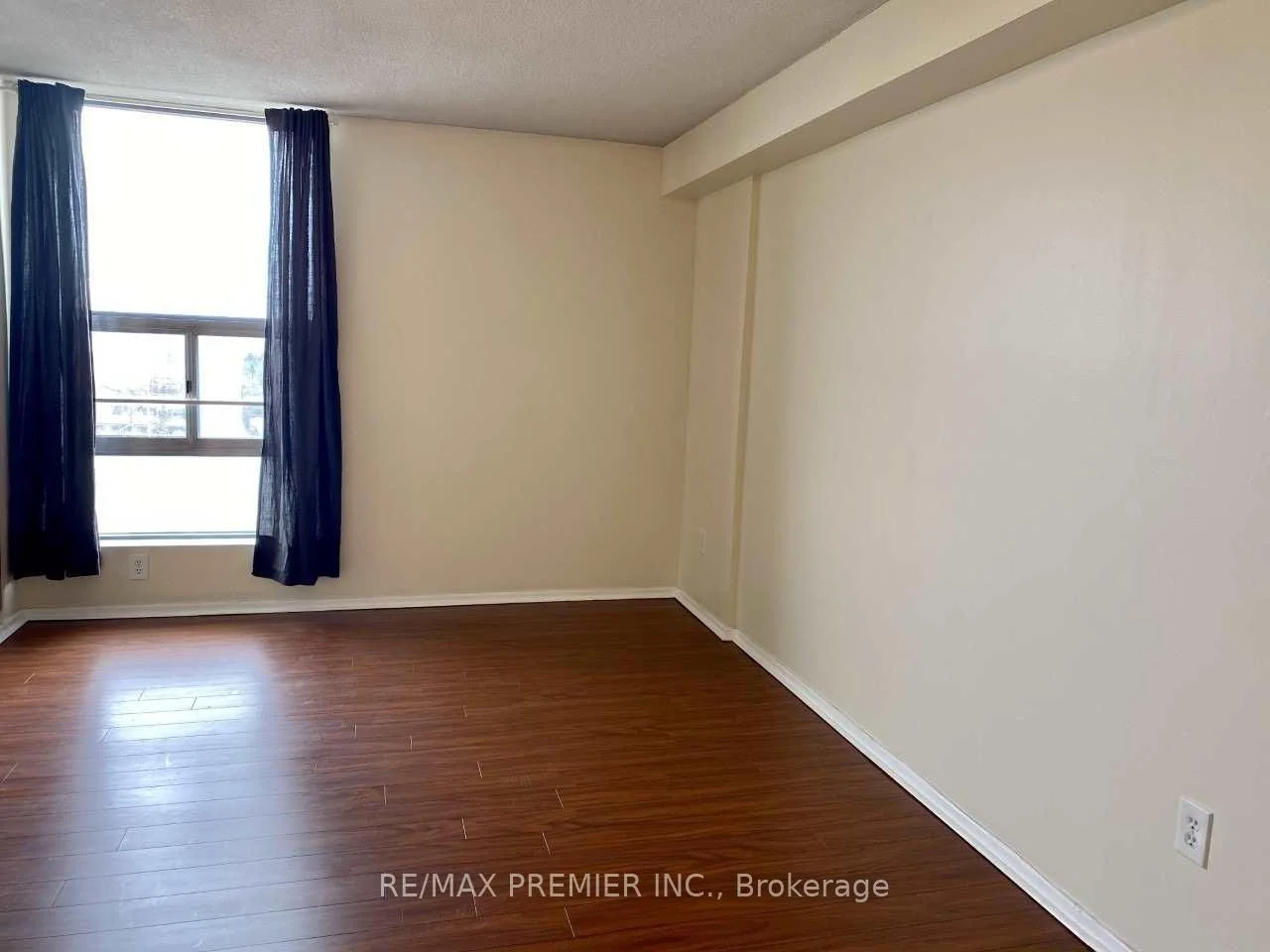 Photo 20 of Unit 1011, 15 Kensington Road, Brampton, Queen Street Corridor — HOMEH