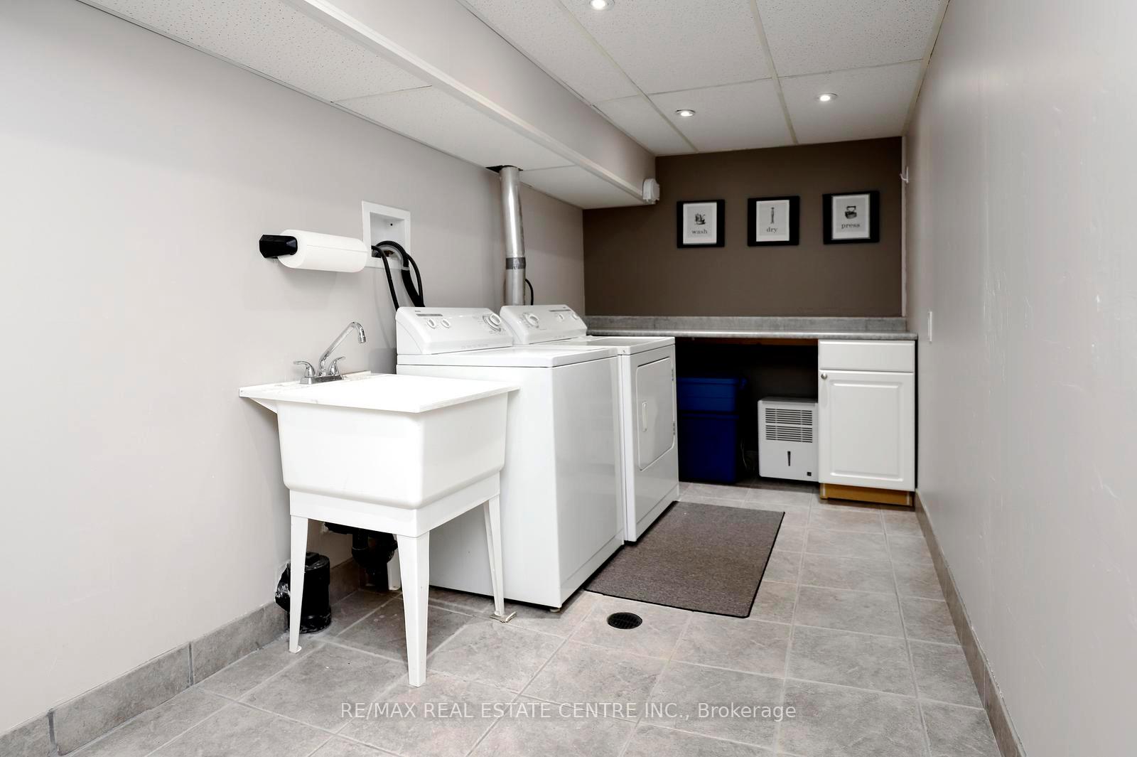 Photo 21 of Unit 3, 341 Wilson Drive, Milton, Dorset Park — HOMEH