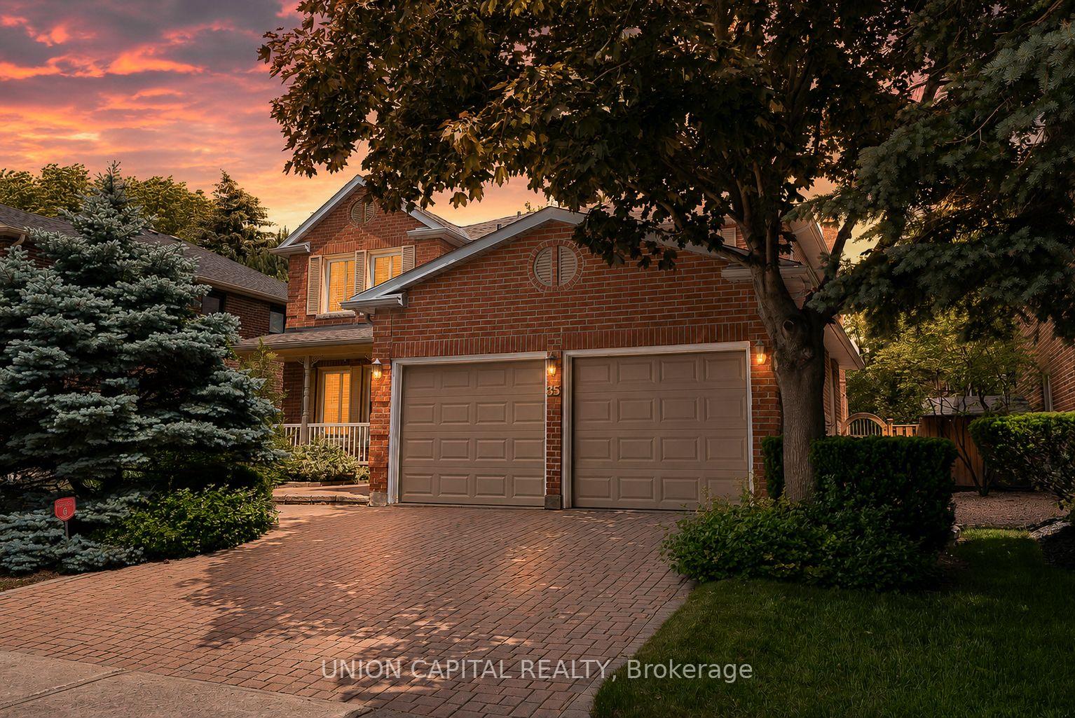 Photo 1 of 35 McCarty Crescent, Markham, Markham Village — HOMEH