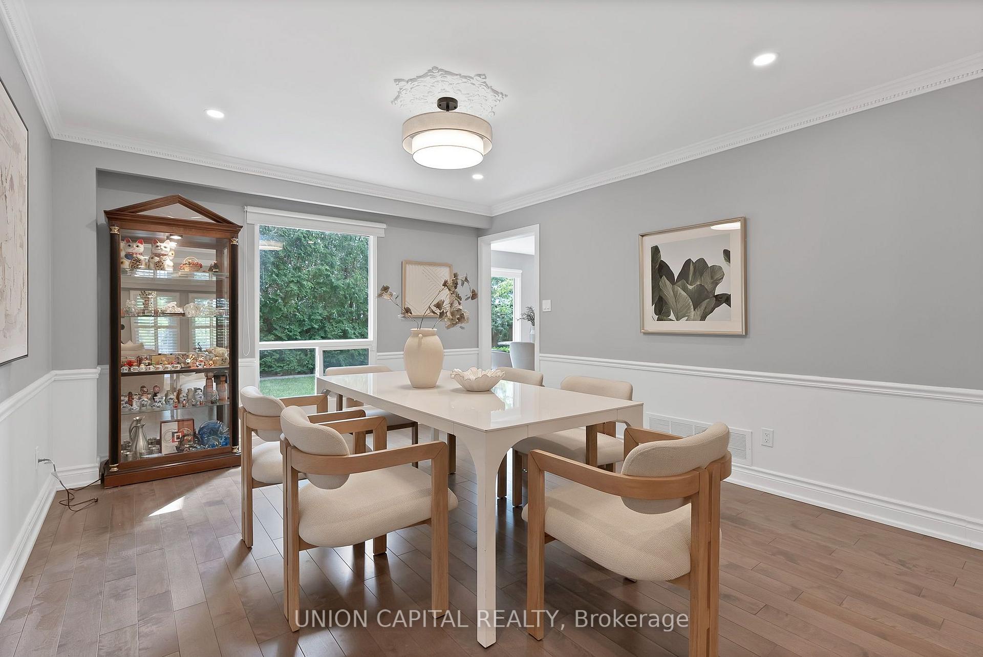 Photo 7 of 35 McCarty Crescent, Markham, Markham Village — HOMEH