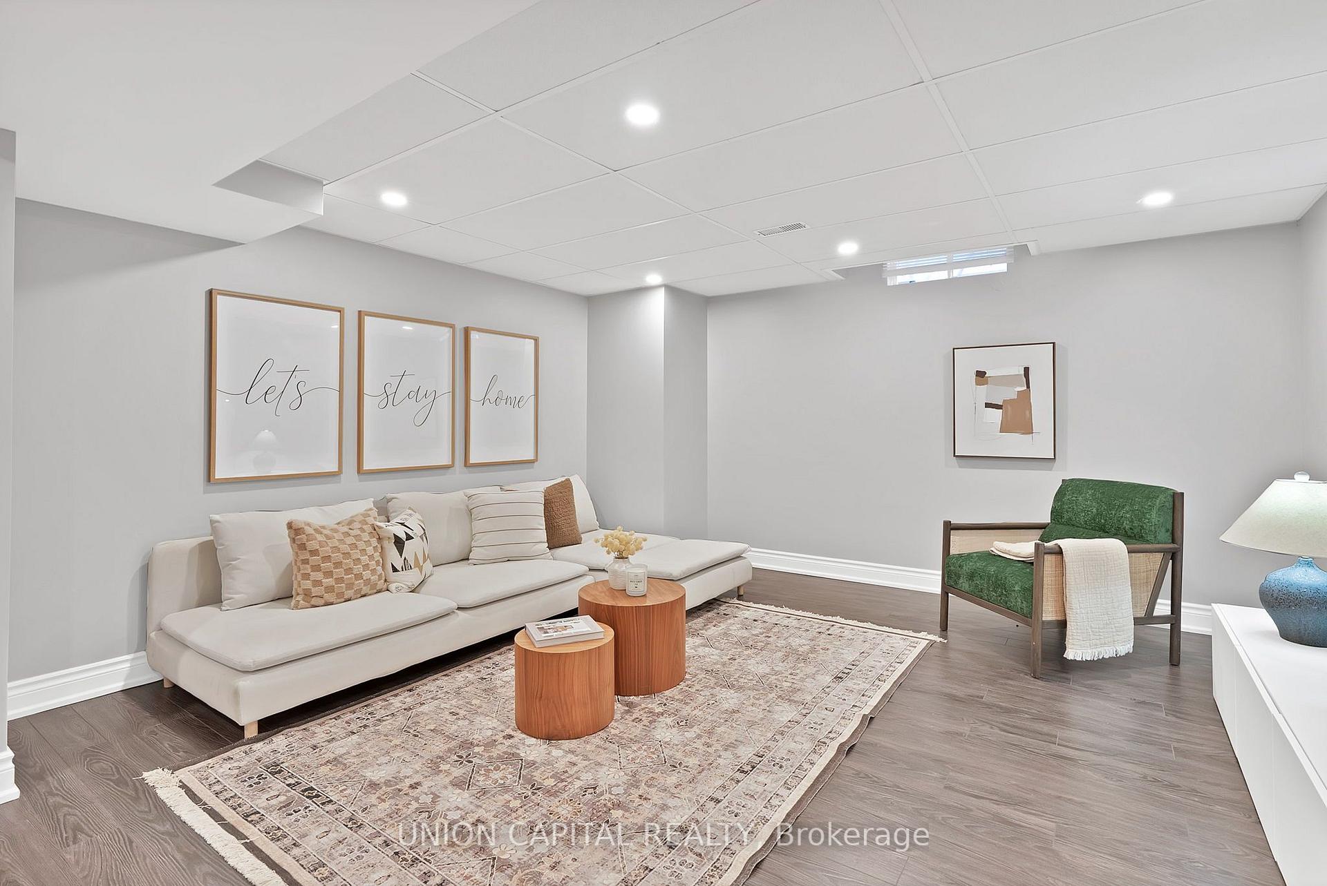 Photo 34 of 35 McCarty Crescent, Markham, Markham Village — HOMEH
