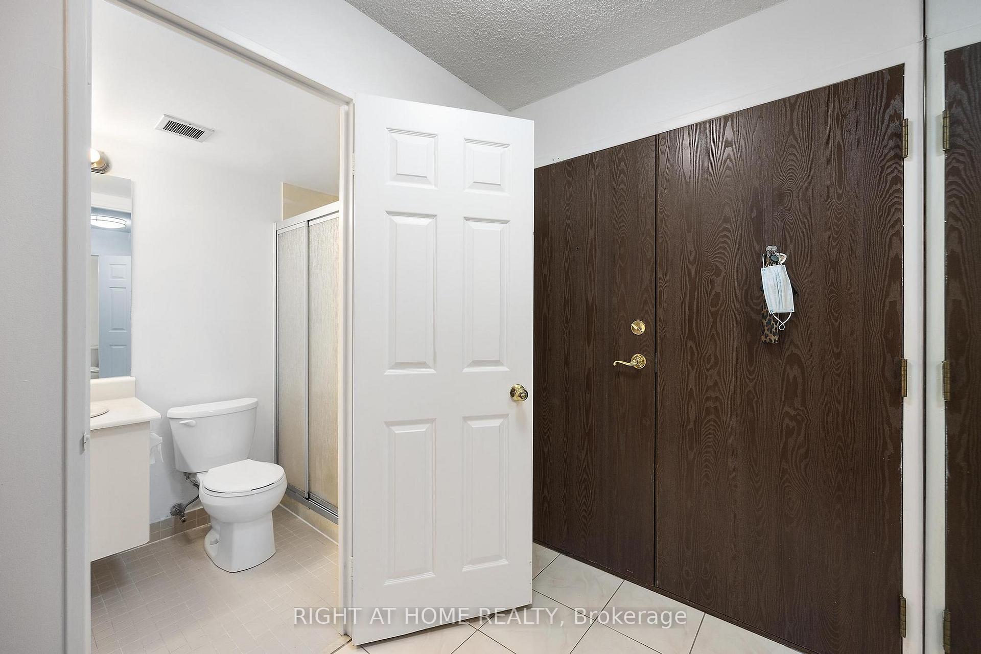 Photo 4 of Unit 206A, 280 Simcoe Street, Toronto, Kensington-Chinatown — HOMEH
