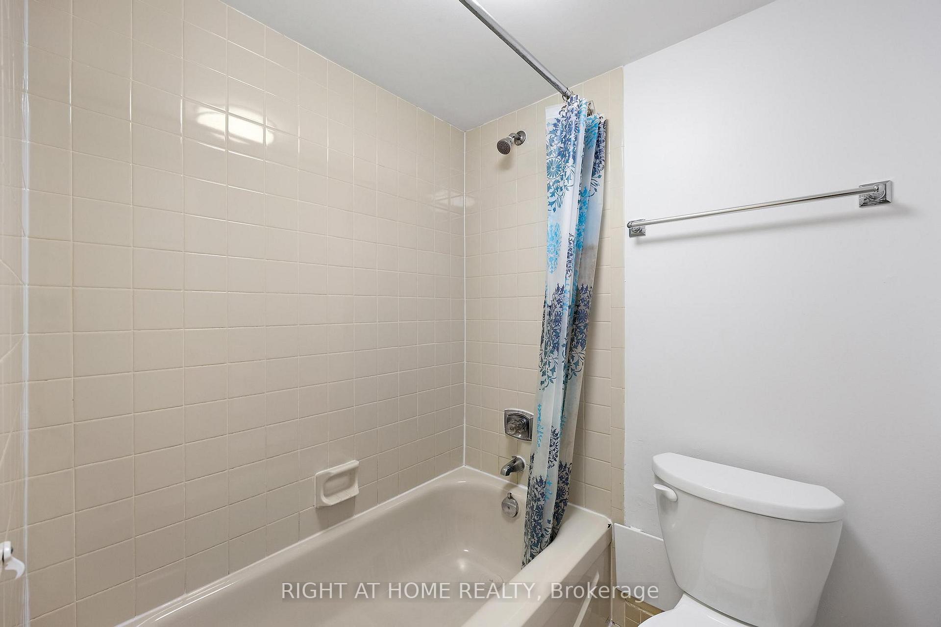 Photo 8 of Unit 206A, 280 Simcoe Street, Toronto, Kensington-Chinatown — HOMEH