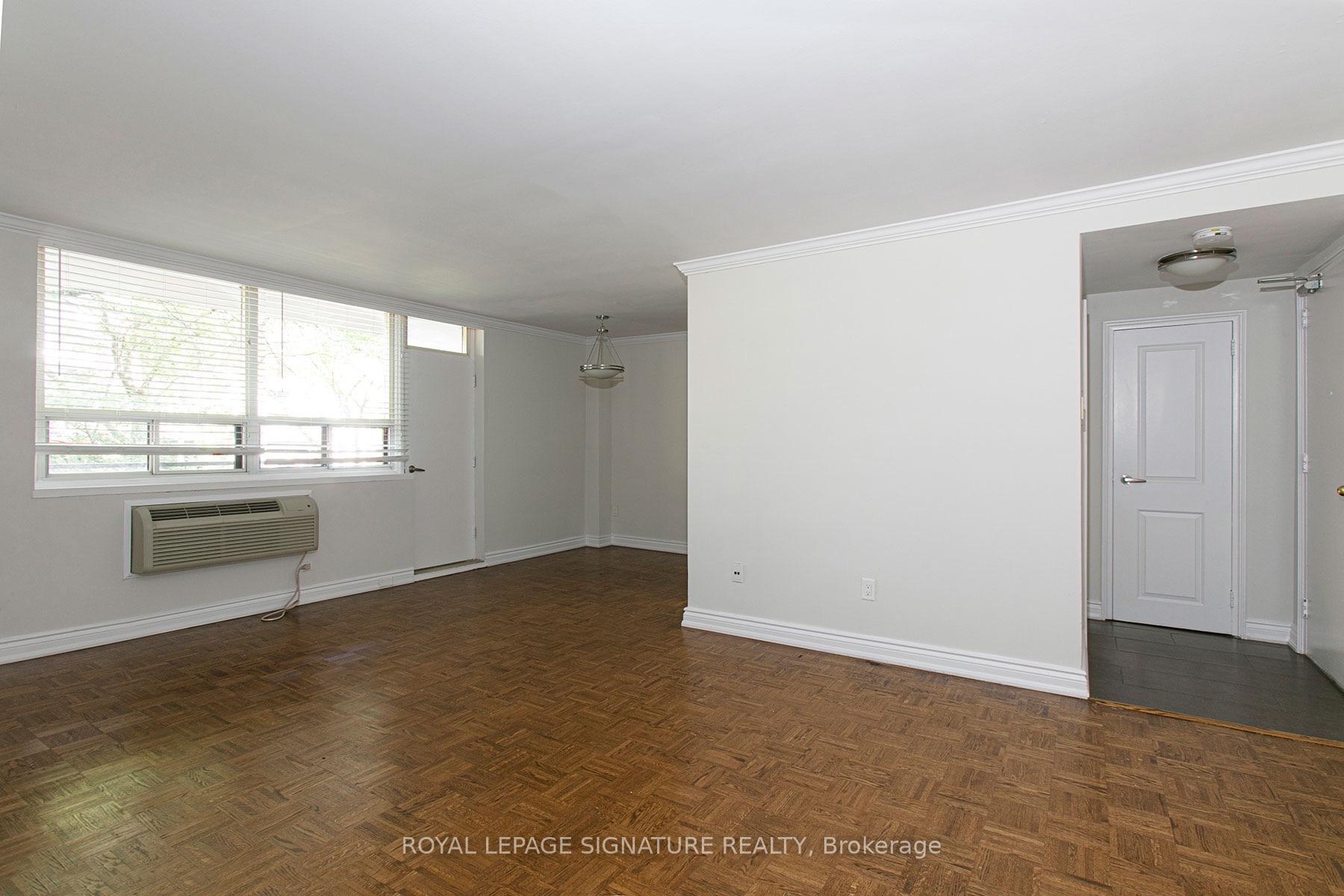 Photo 2 of Unit 706, 55 Isabella Street, Toronto, Church-Yonge Corridor — HOMEH