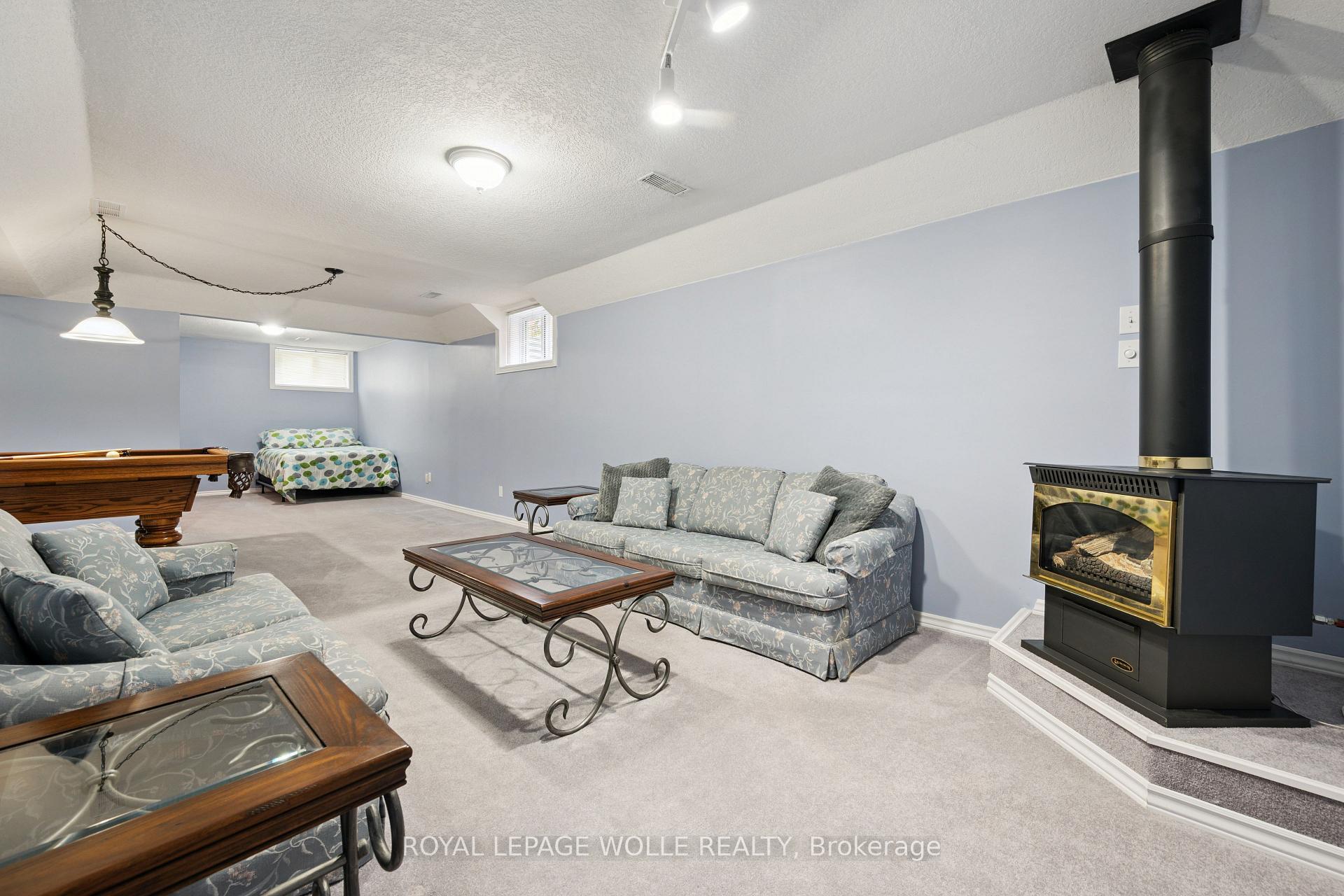 Photo 26 of 187 Westchester Drive, Waterloo — HOMEH