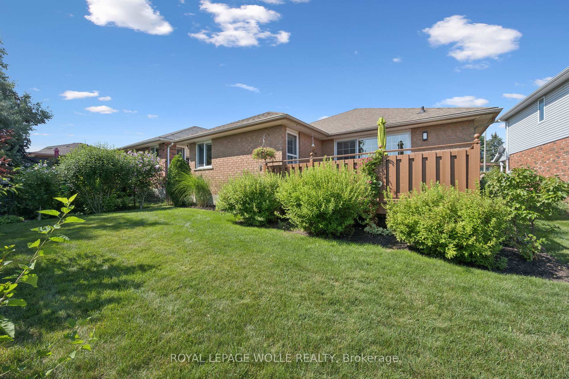 Photo 35 of 187 Westchester Drive, Waterloo — HOMEH