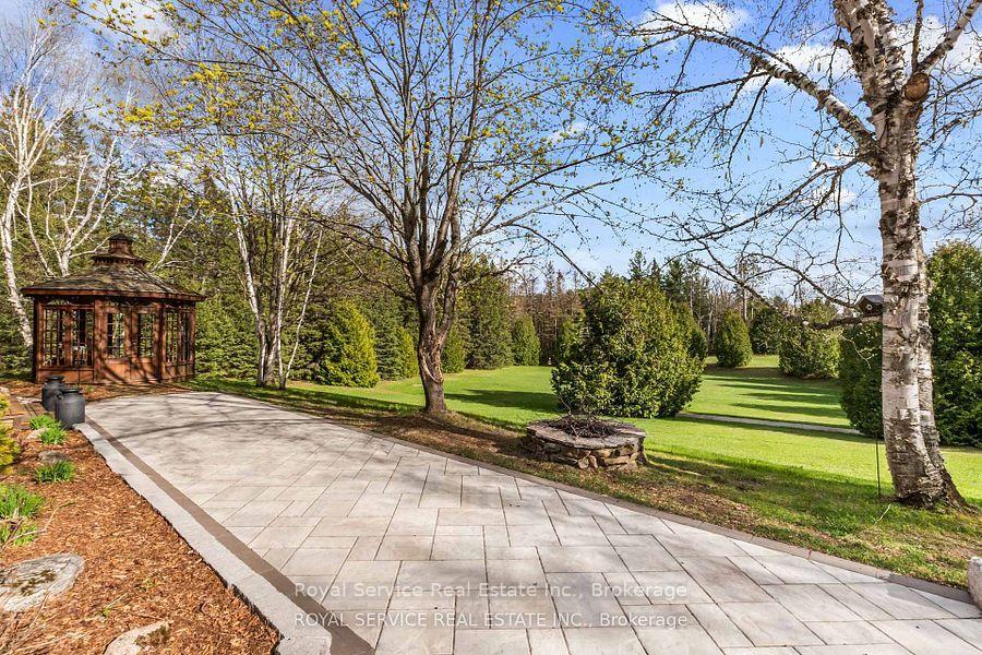 Photo 5 of 435 Bland Line, Cavan Monaghan, Cavan Twp — HOMEH