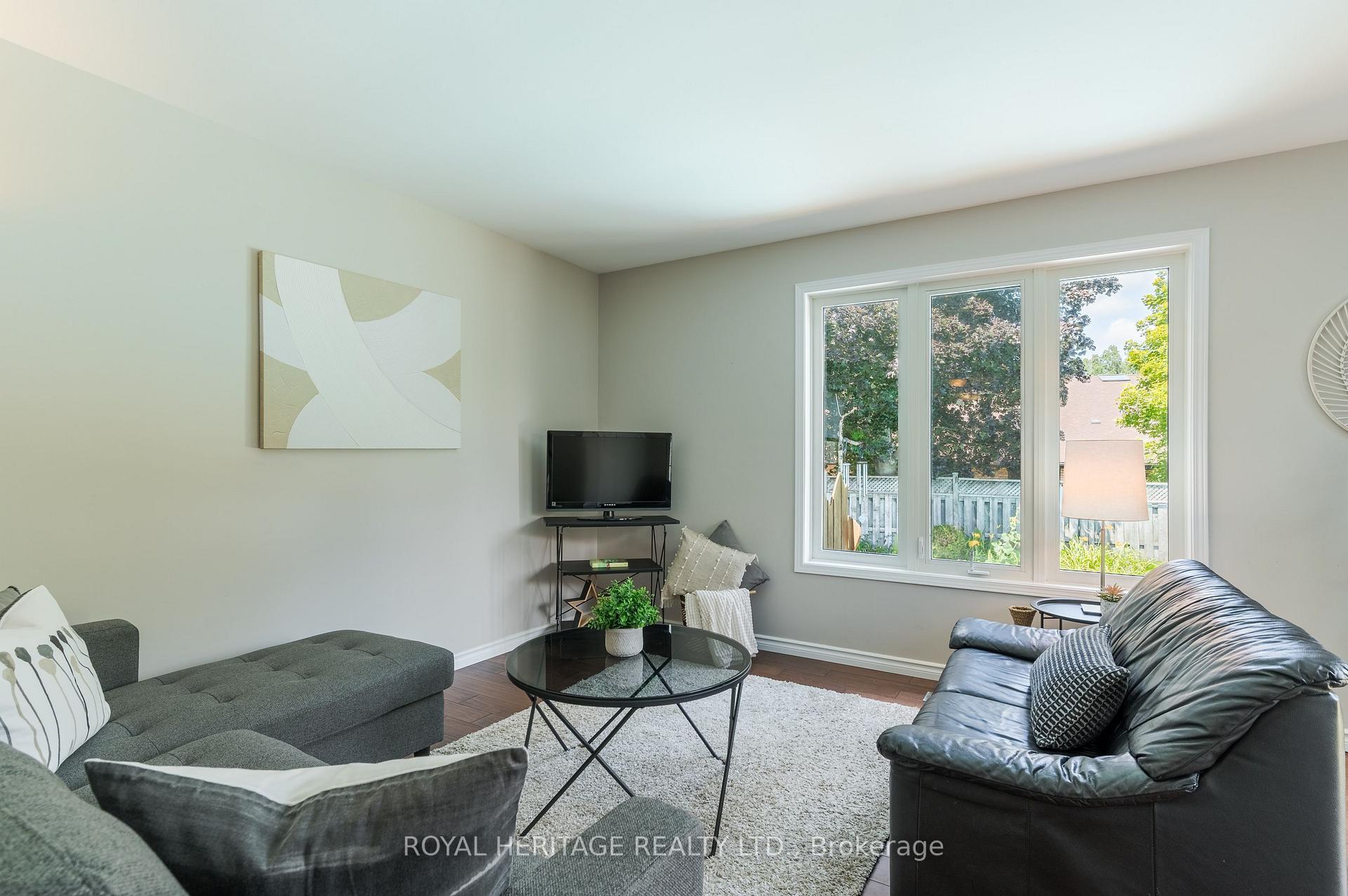 Photo 67 of 258 Franmor Drive, Peterborough, Ashburnham Ward 4 — HOMEH