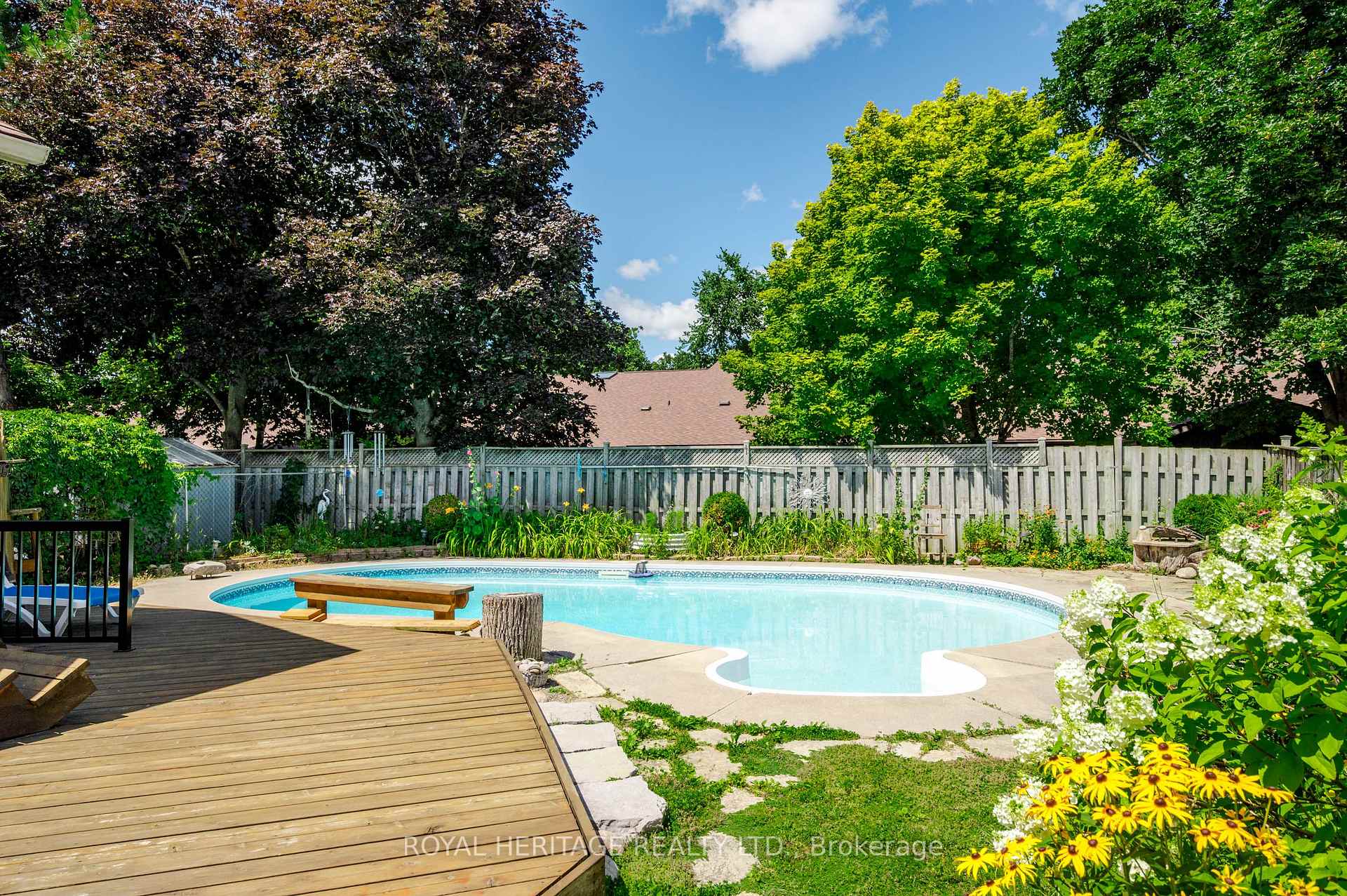 Photo 95 of 258 Franmor Drive, Peterborough, Ashburnham Ward 4 — HOMEH