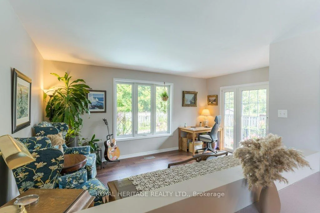 Photo 12 of 258 Franmor Drive, Peterborough, Ashburnham Ward 4 — HOMEH
