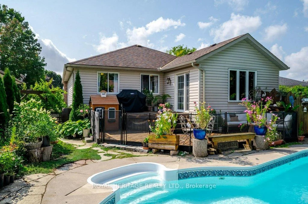 Photo 51 of 258 Franmor Drive, Peterborough, Ashburnham Ward 4 — HOMEH