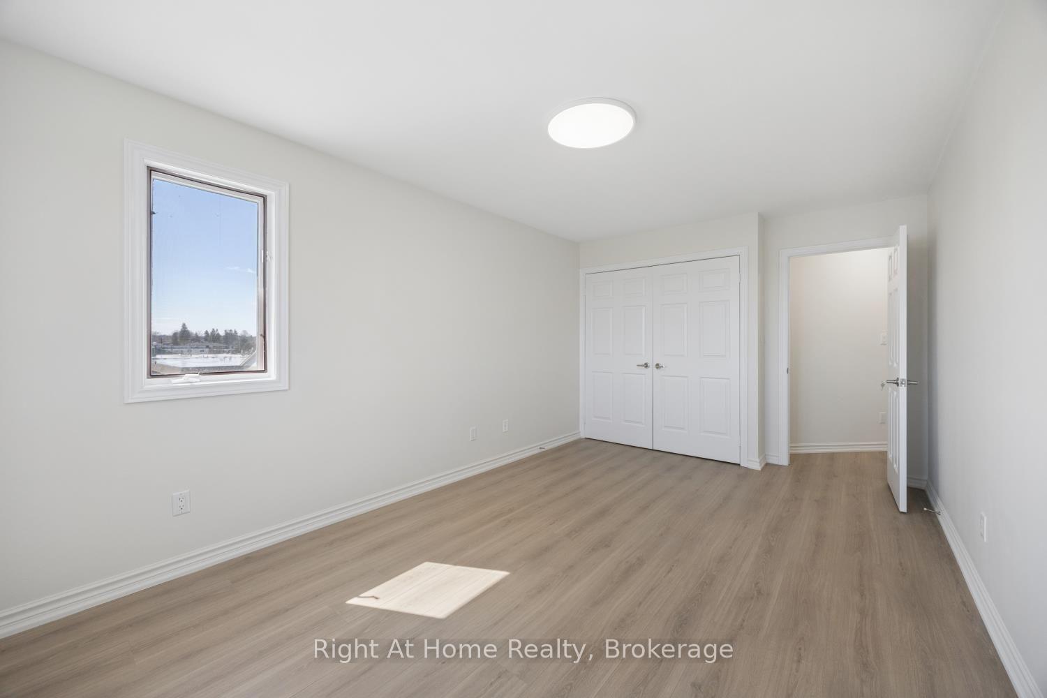 Photo 20 of Unit 301, 108 Water Street, Scugog, Port Perry — HOMEH