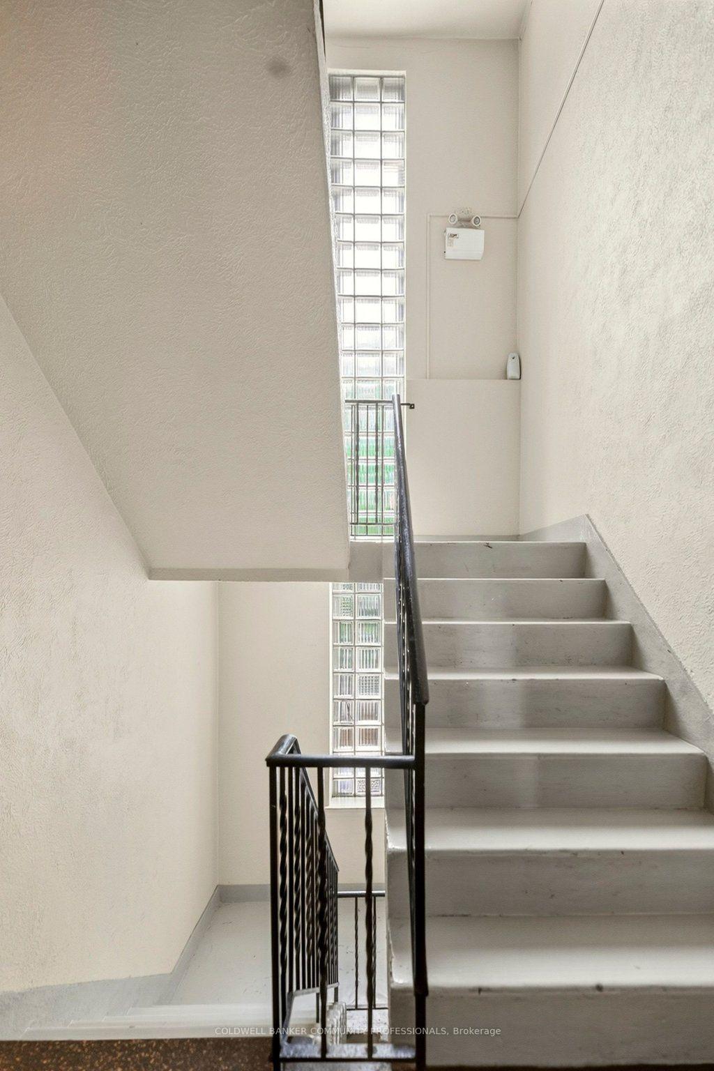 Photo 5 of Unit 10, 4 Robinson Street, Hamilton, Durand — HOMEH