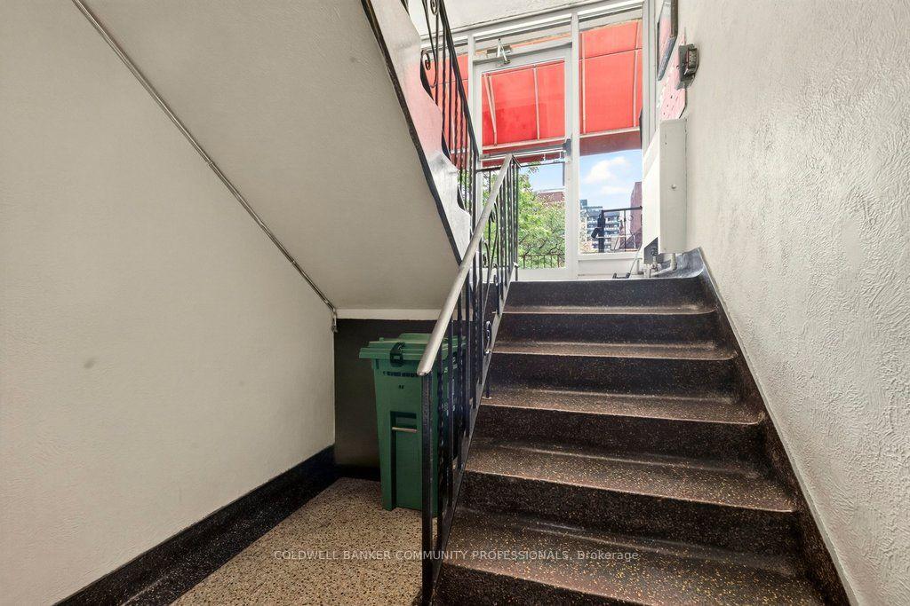 Photo 38 of Unit 10, 4 Robinson Street, Hamilton, Durand — HOMEH