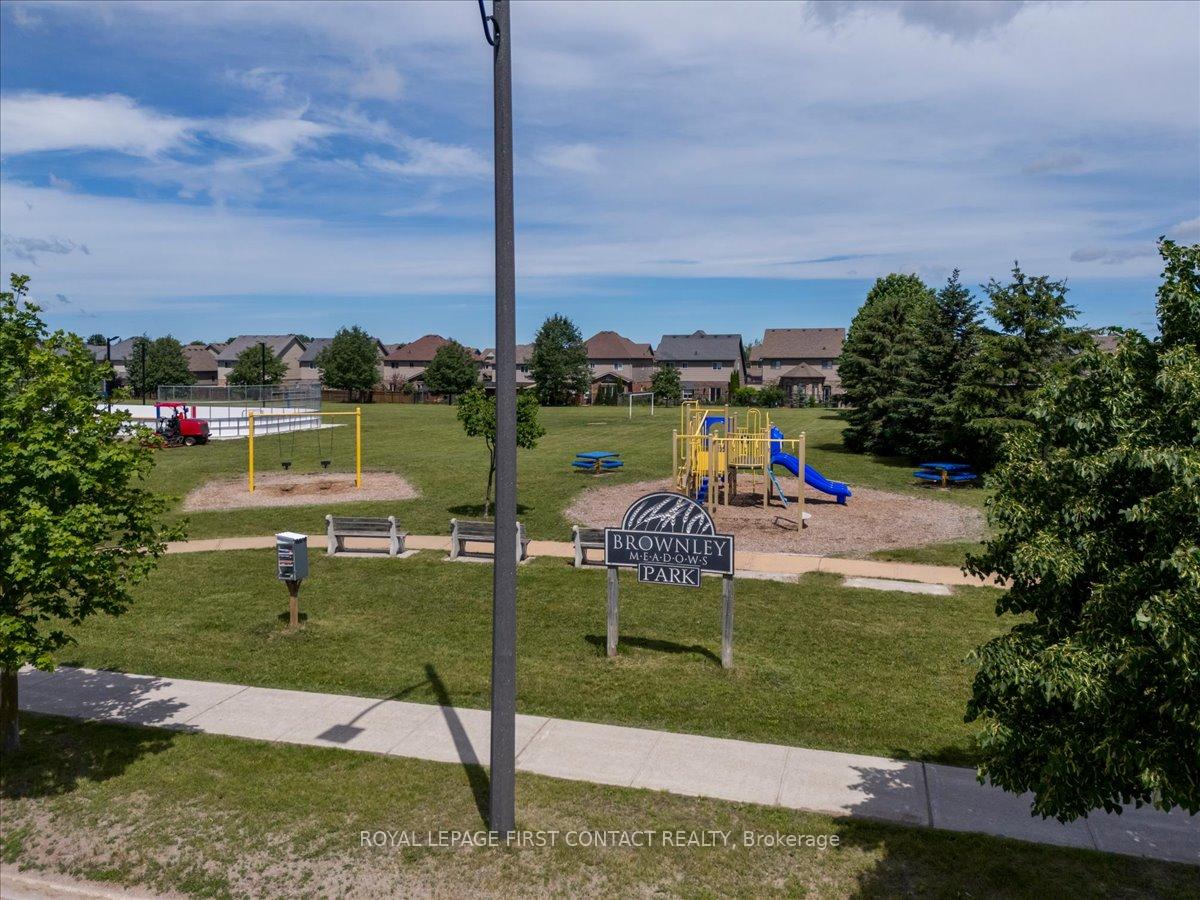 Photo 31 of 182 Banting Crescent, Essa, Angus — HOMEH