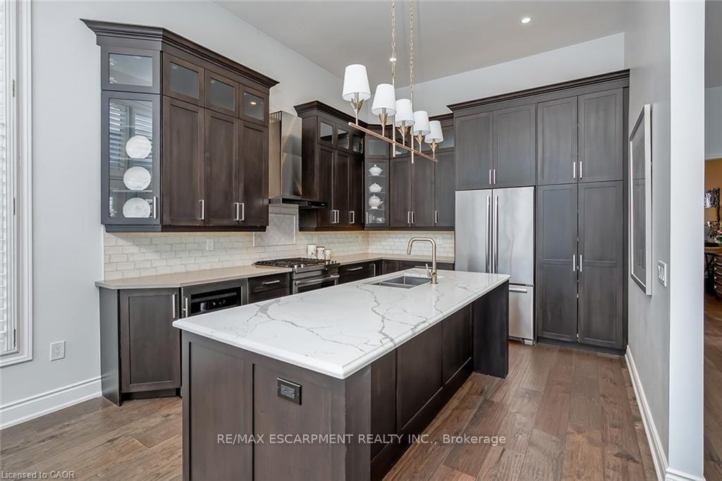 Photo 18 of 4252 Sarazen Drive, Burlington, Rose — HOMEH
