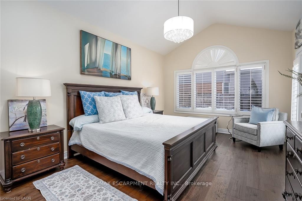 Photo 22 of 4252 Sarazen Drive, Burlington, Rose — HOMEH