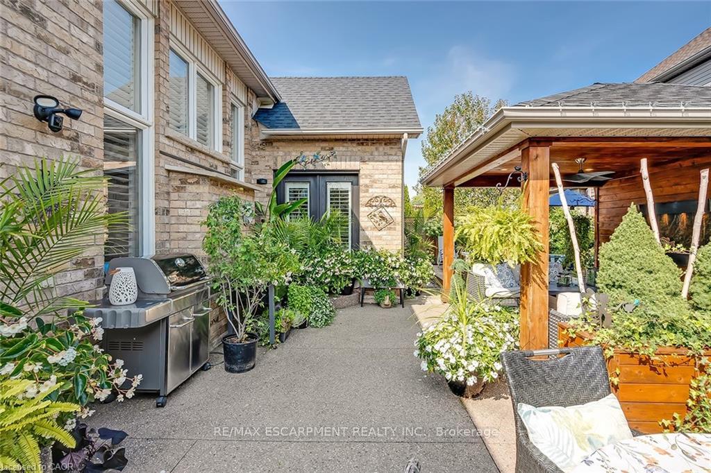 Photo 43 of 4252 Sarazen Drive, Burlington, Rose — HOMEH