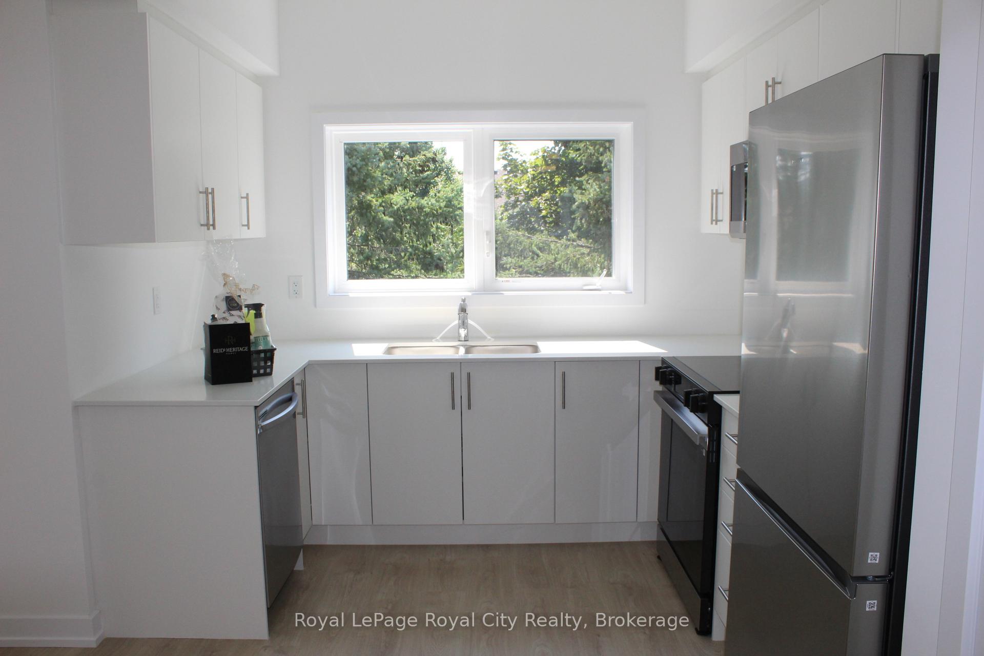 Photo 5 of 78- 42 Lowes Road W, Guelph, Clairfields/Hanlon Business Park — HOMEH