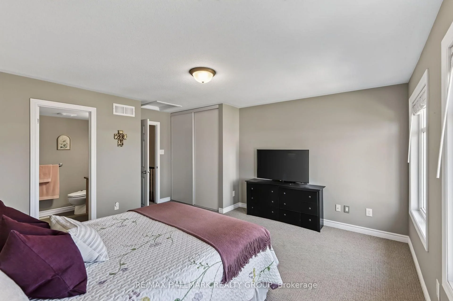 Photo 52 of 62 Argent Private, Ottawa, Kanata - Morgan's Grant/South March — HOMEH