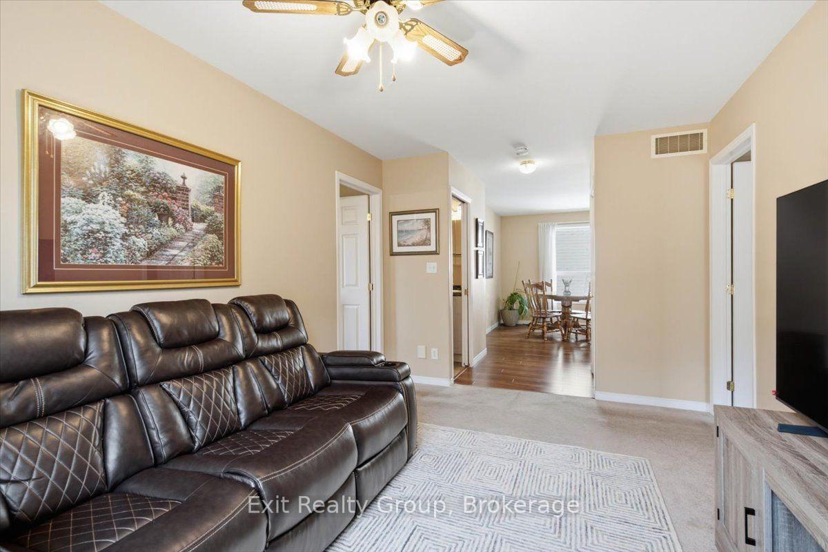 Photo 13 of 55 Gavey Street, Belleville, Thurlow Ward — HOMEH