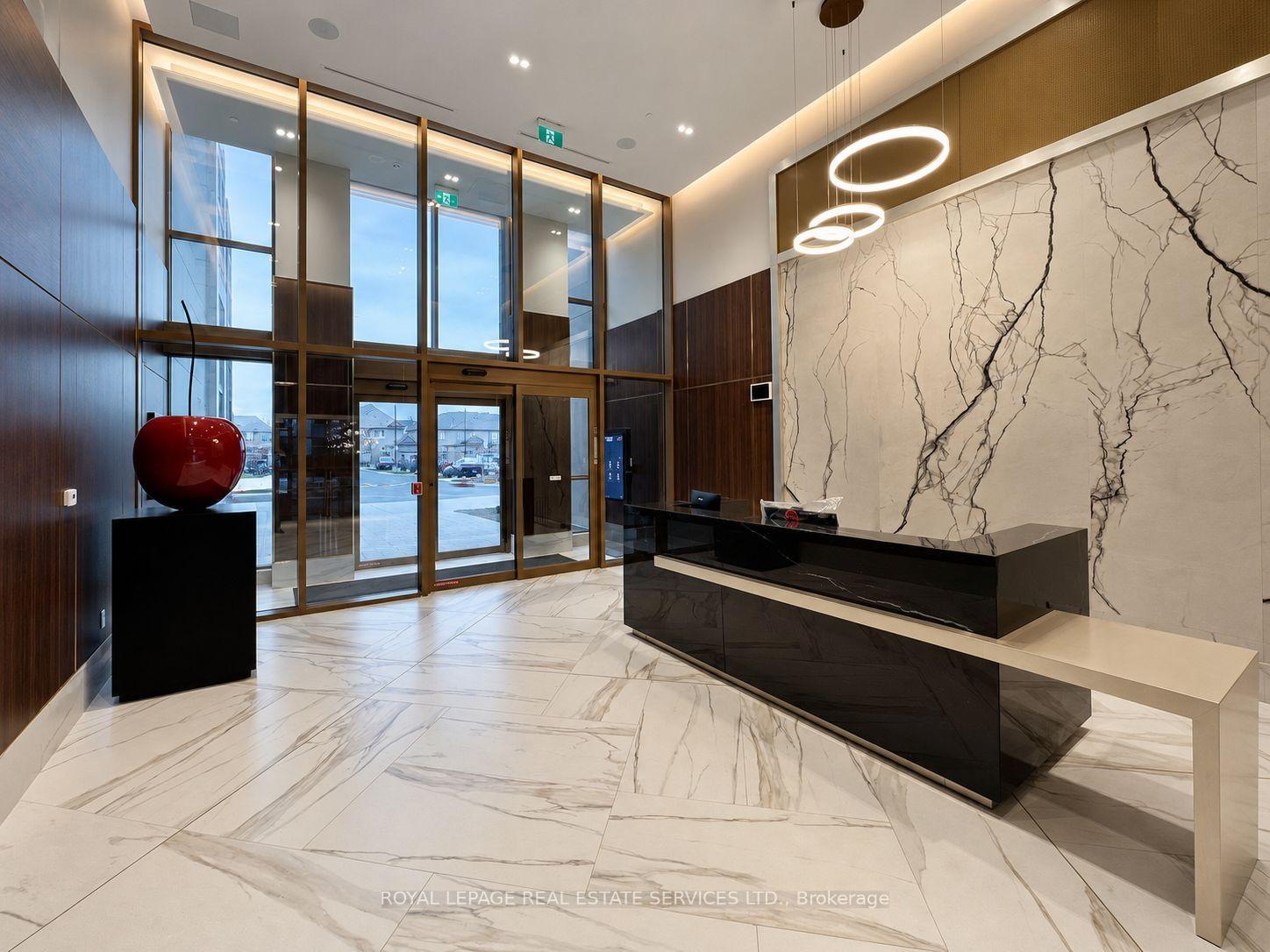 Photo 5 of Unit 212, 2333 Khalsa Gate, Oakville, Westmount — HOMEH