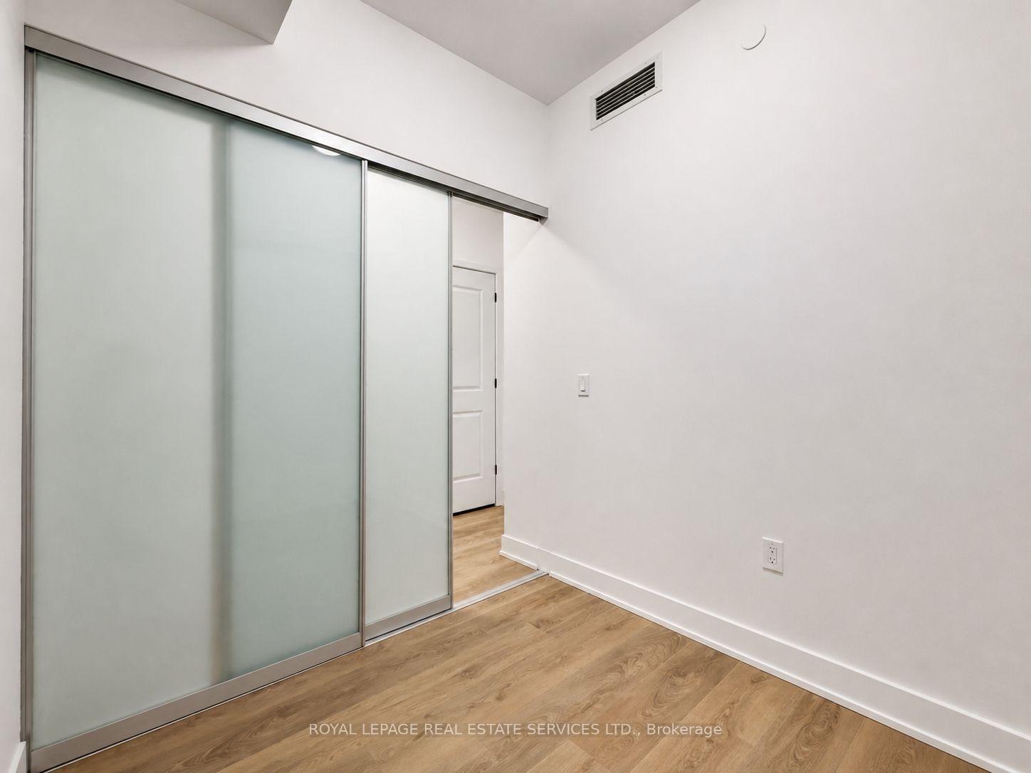Photo 10 of Unit 212, 2333 Khalsa Gate, Oakville, Westmount — HOMEH