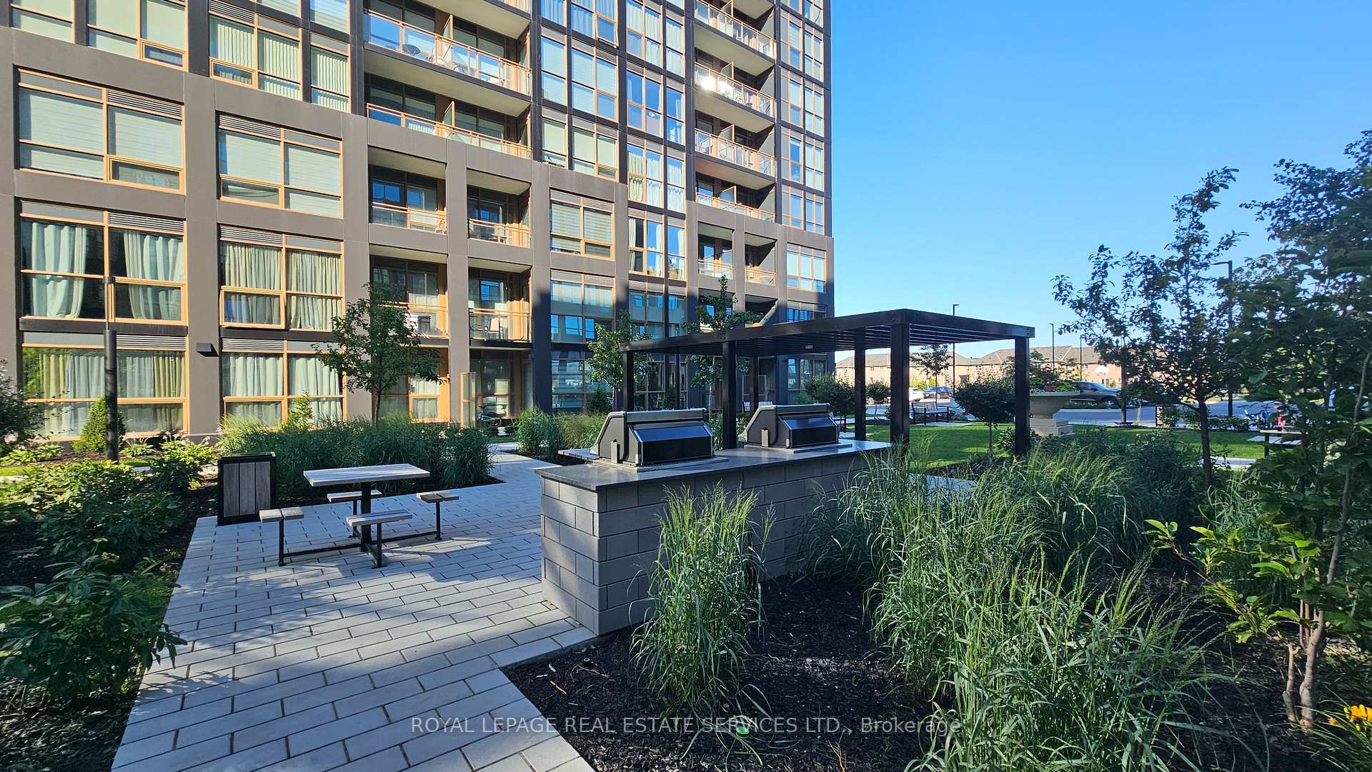 Photo 19 of Unit 212, 2333 Khalsa Gate, Oakville, Westmount — HOMEH