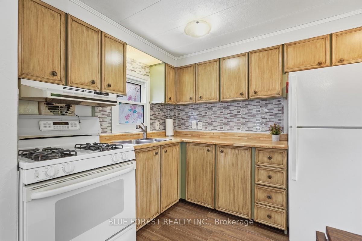 Photo 14 of Unit 34, 3100 Dorchester Road, Thames Centre, Dorchester — HOMEH
