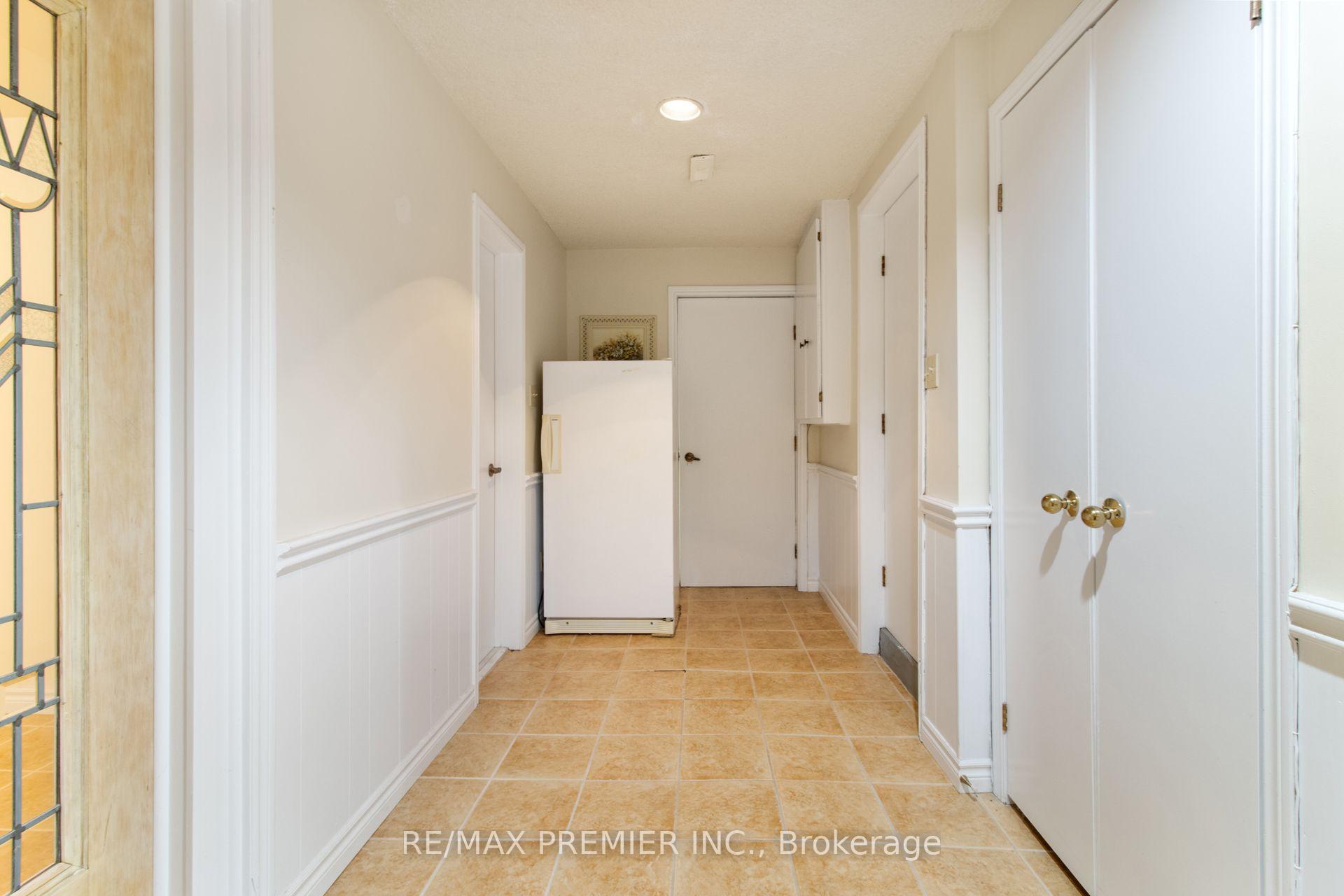 Photo 32 of 28 Marevan Place, Vaughan, East Woodbridge — HOMEH