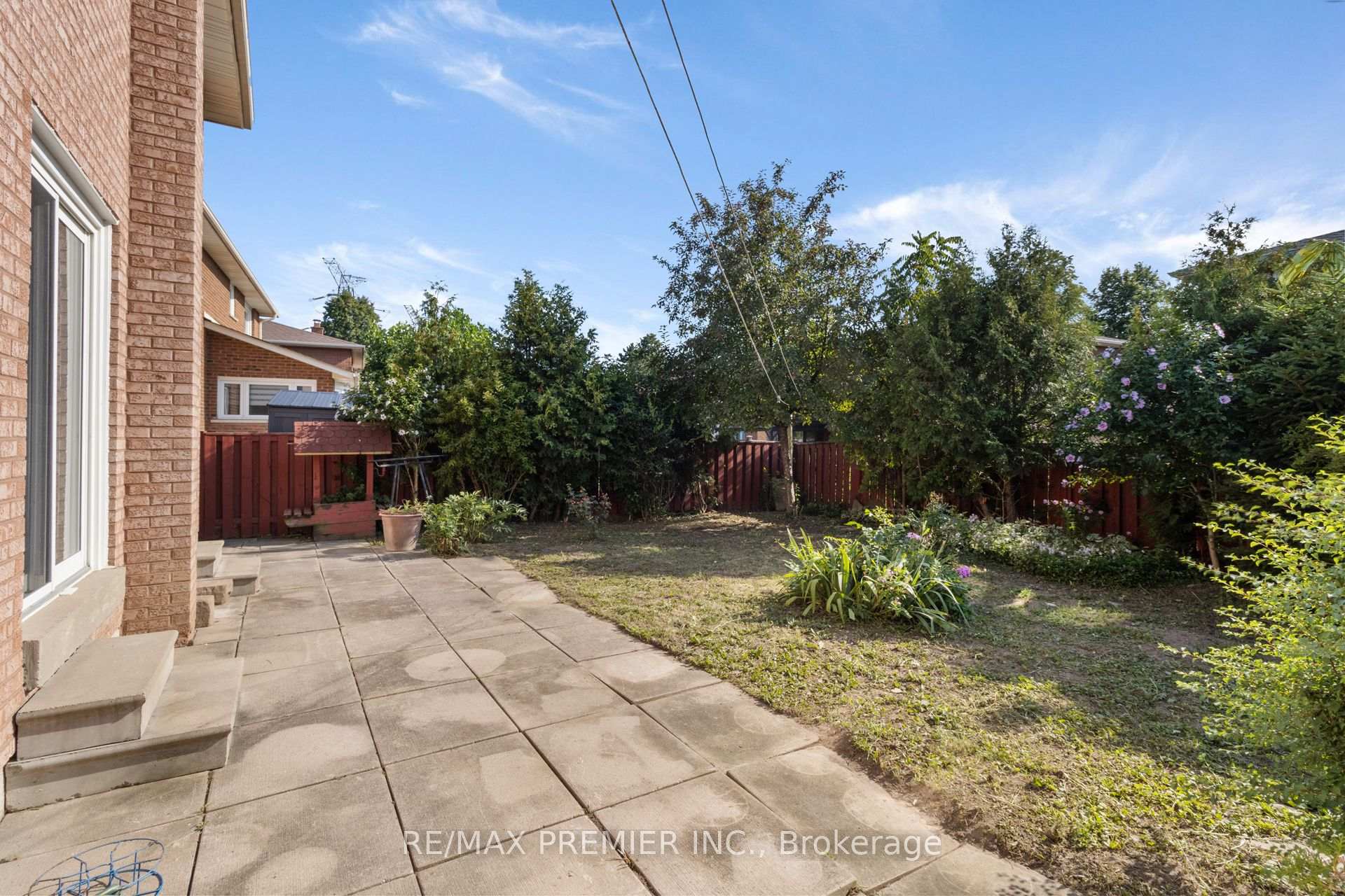Photo 46 of 28 Marevan Place, Vaughan, East Woodbridge — HOMEH
