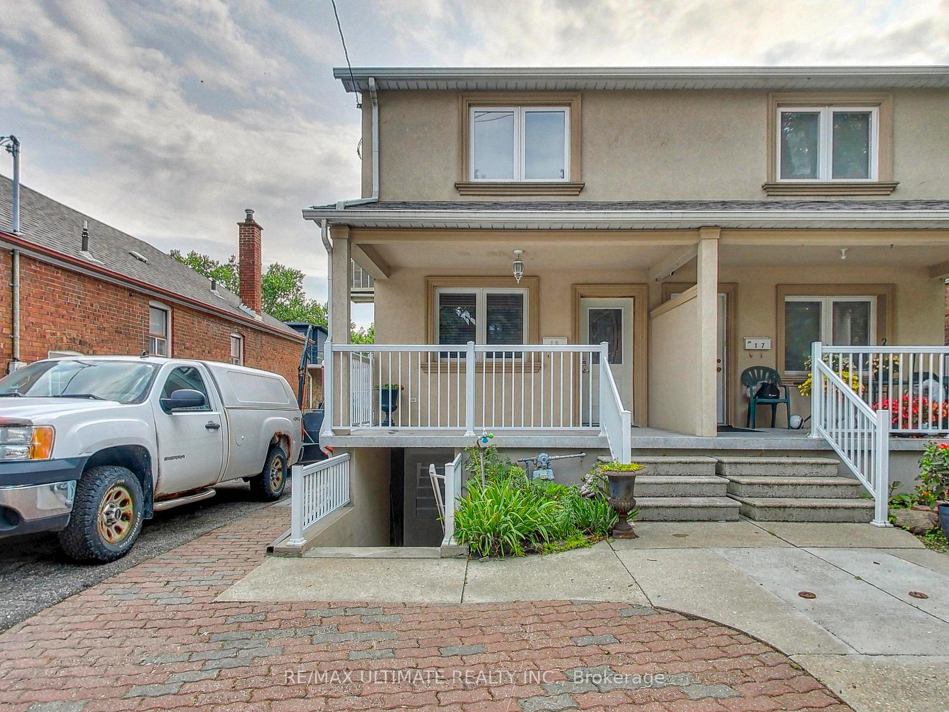 Photo 2 of Unit Upper, 19 Glenora Avenue, Toronto, Oakwood Village — HOMEH
