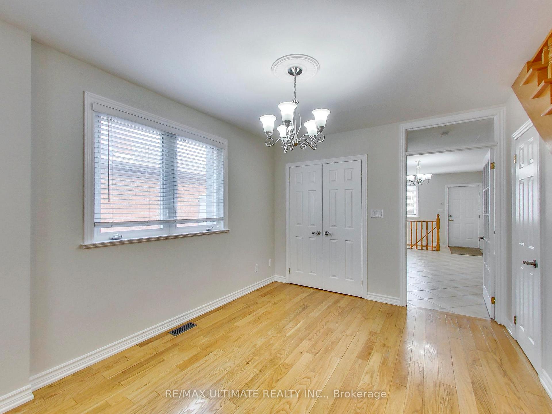 Photo 9 of Unit Upper, 19 Glenora Avenue, Toronto, Oakwood Village — HOMEH