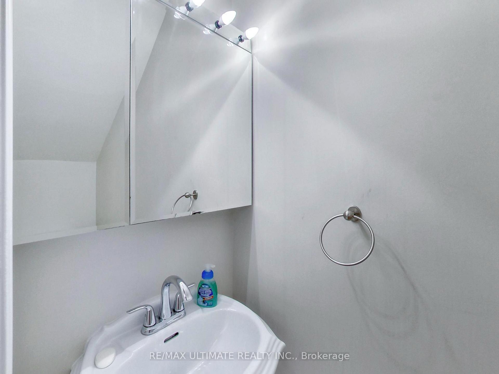 Photo 15 of Unit Upper, 19 Glenora Avenue, Toronto, Oakwood Village — HOMEH