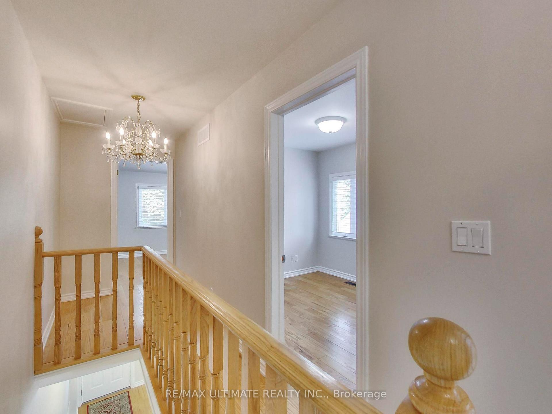 Photo 16 of Unit Upper, 19 Glenora Avenue, Toronto, Oakwood Village — HOMEH