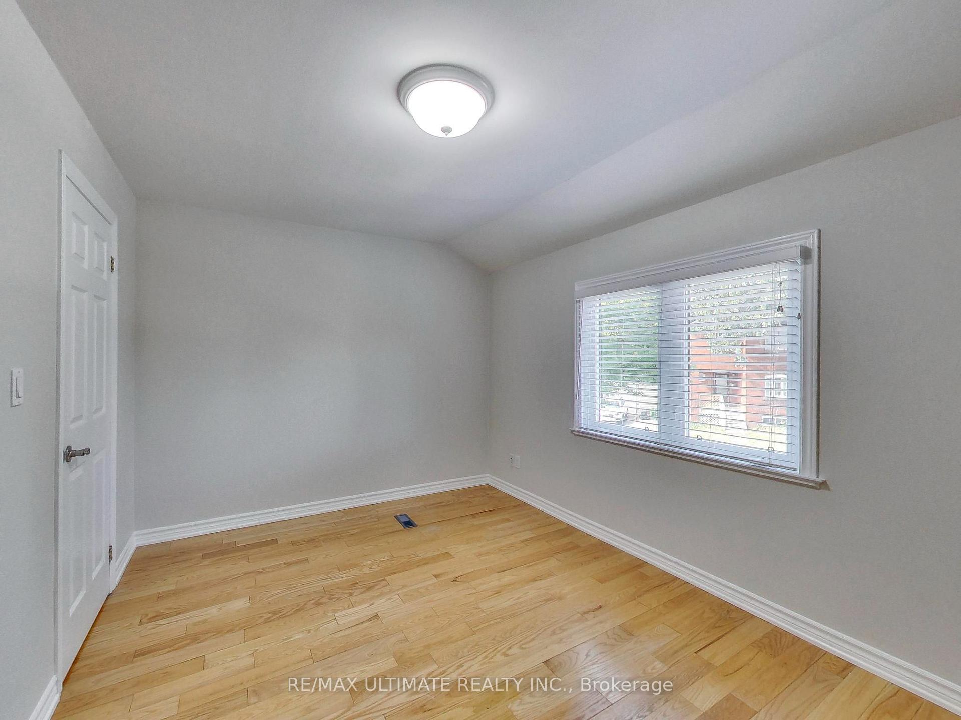 Photo 21 of Unit Upper, 19 Glenora Avenue, Toronto, Oakwood Village — HOMEH