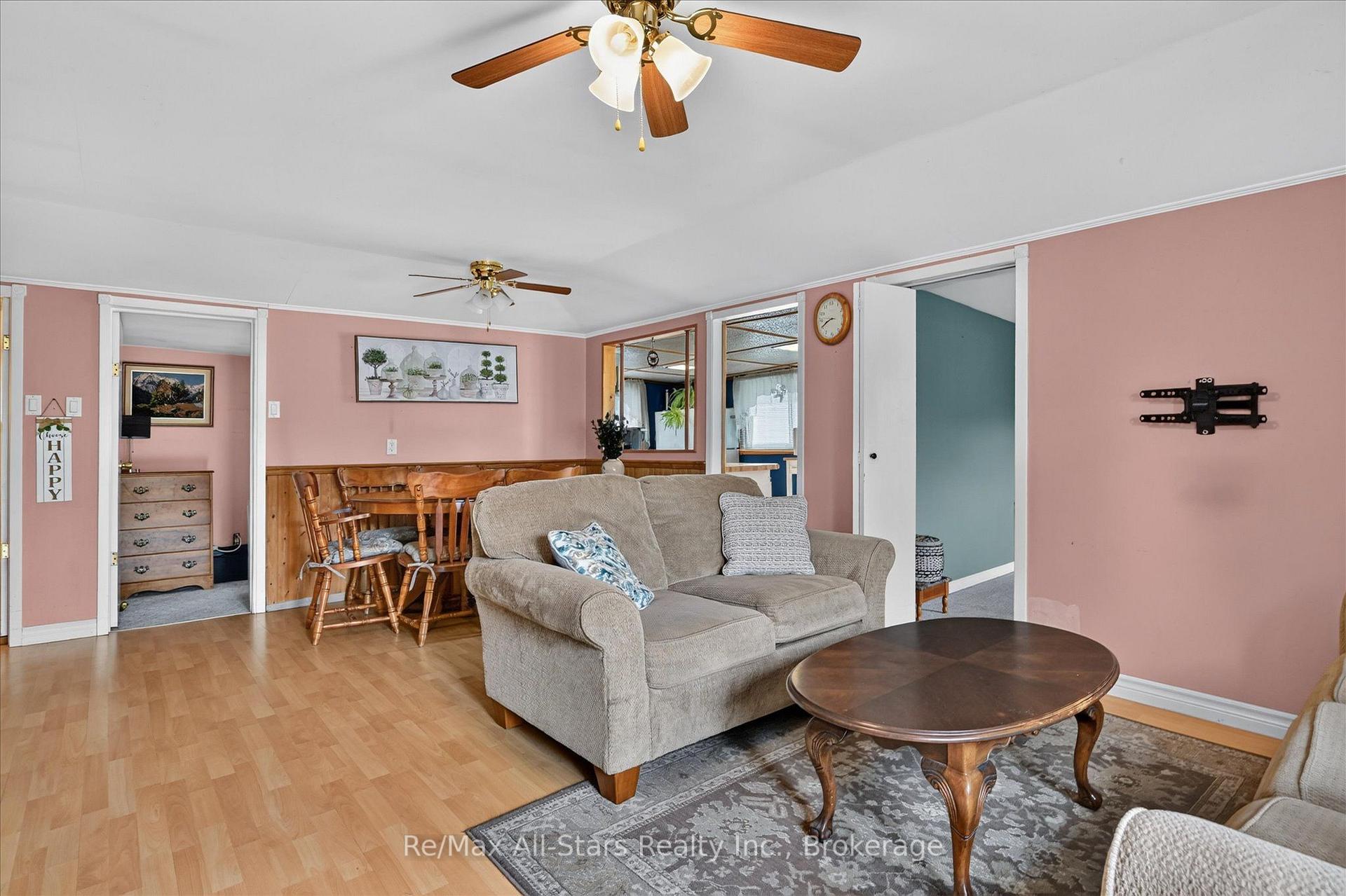 Photo 8 of 3 Leaf Street, Kawartha Lakes, Dunsford — HOMEH