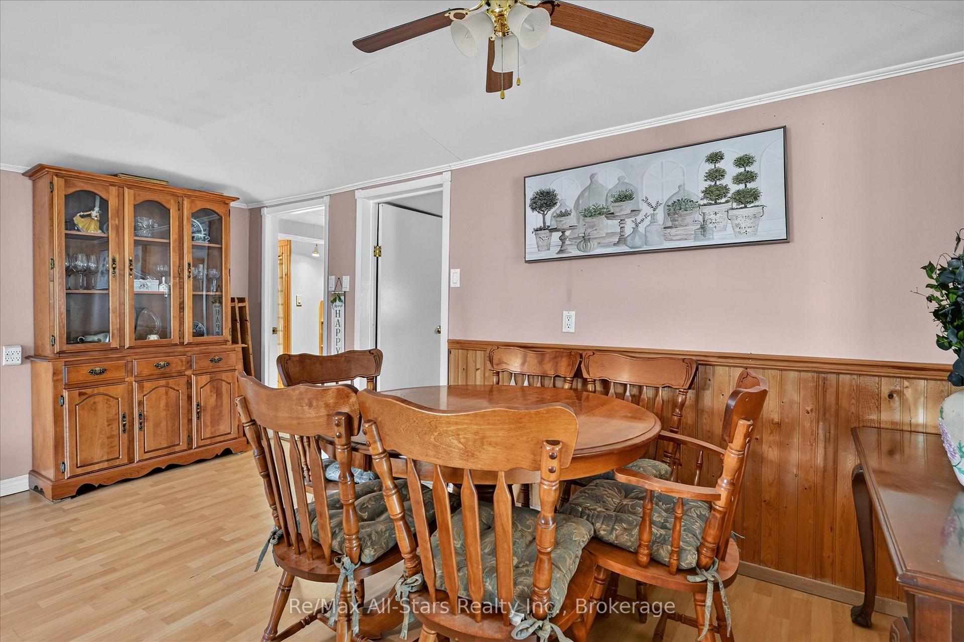 Photo 10 of 3 Leaf Street, Kawartha Lakes, Dunsford — HOMEH