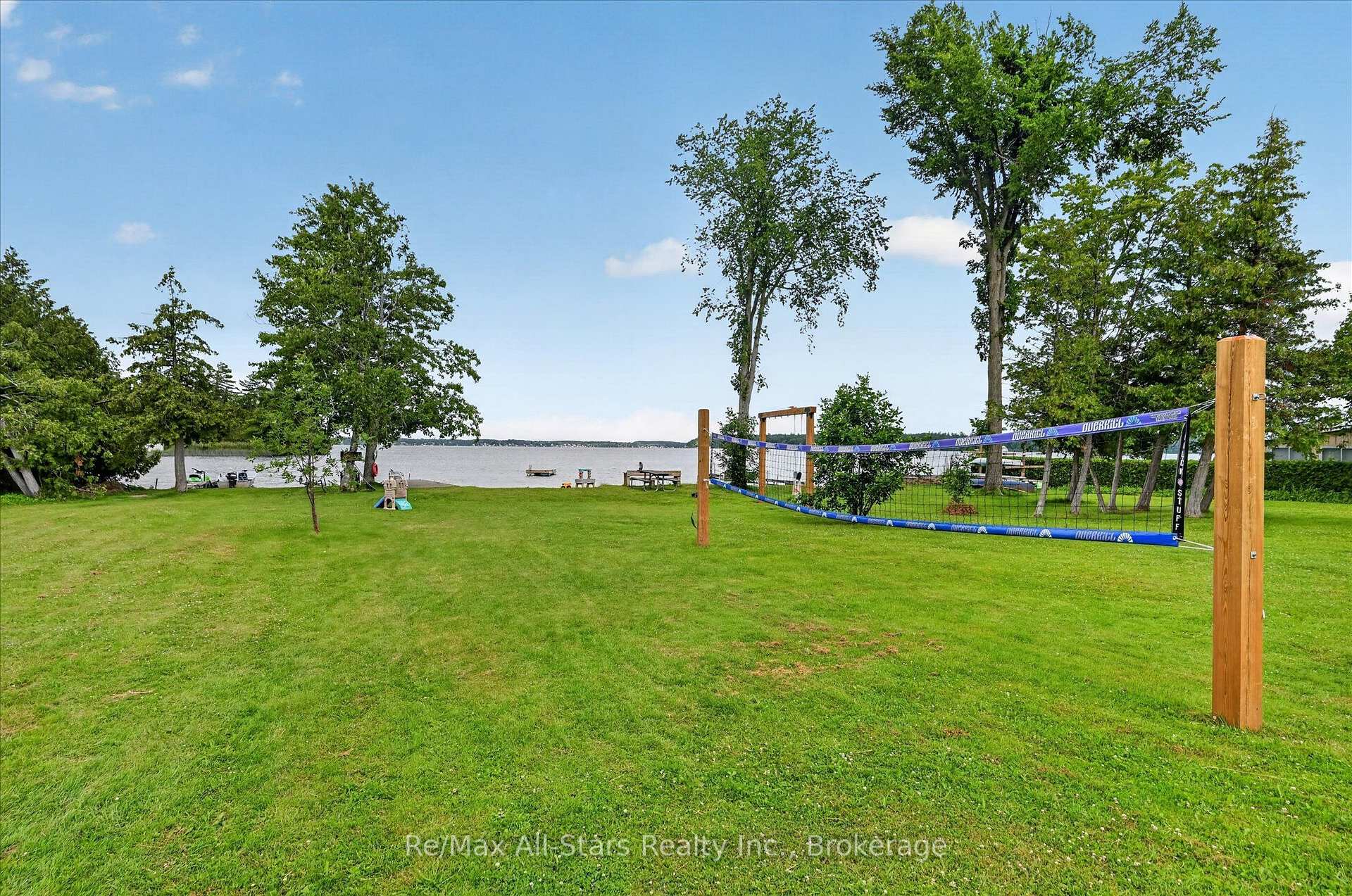 Photo 32 of 3 Leaf Street, Kawartha Lakes, Dunsford — HOMEH