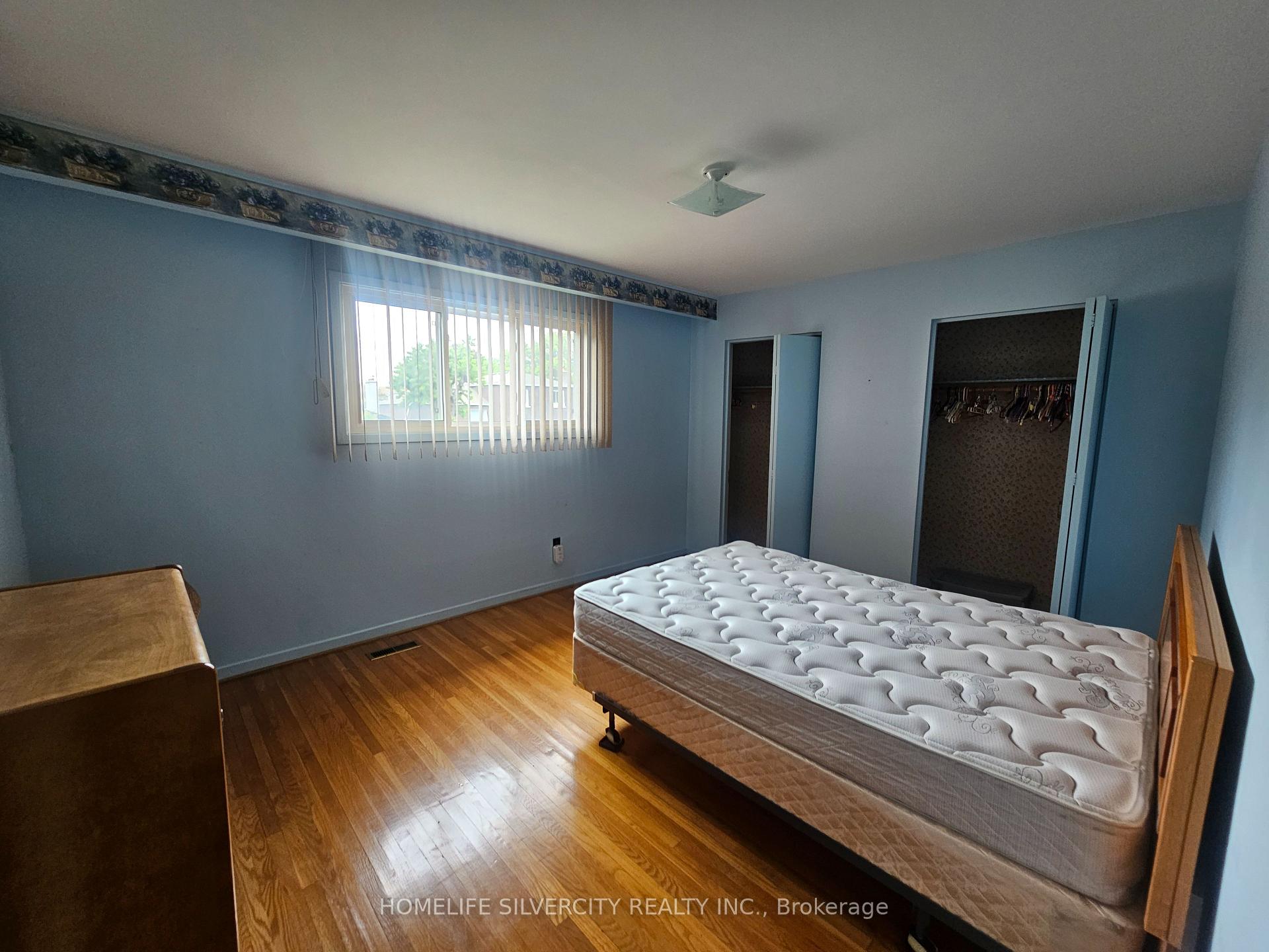 Photo 4 of 7746 Redstone Road, Mississauga, Malton — HOMEH